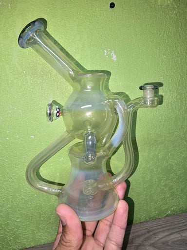 Preview pic of MZEE Cauldron