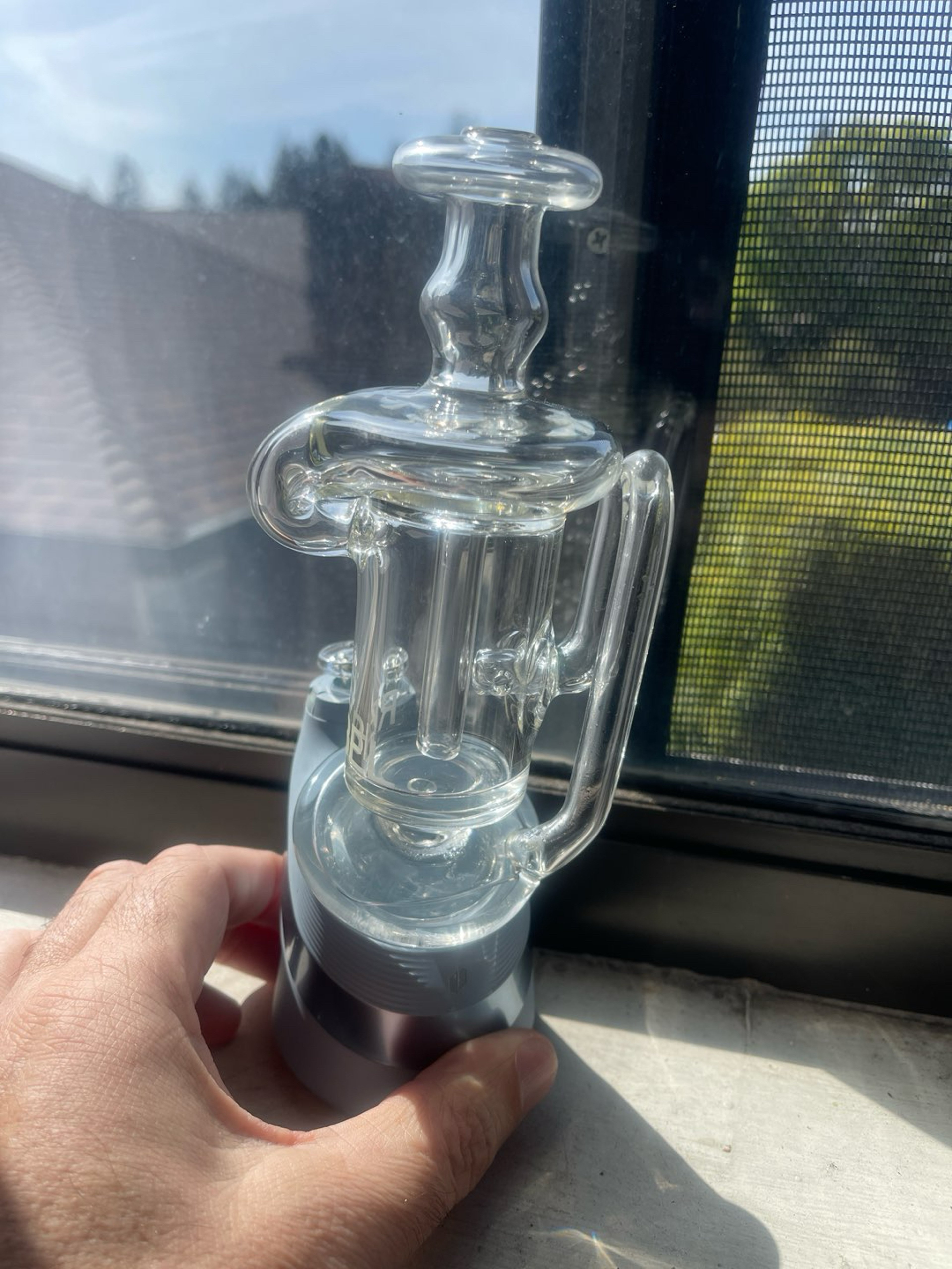 Preview pic of Puffco Rebels Klein recycler