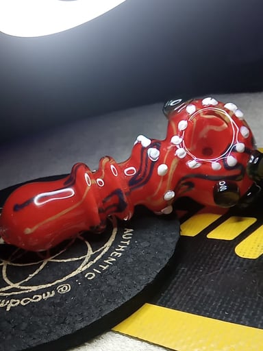 Preview pic of COLLECTIBLE,FUNCTIONAL,HEADY,BRAND-NEW,GLASS DRY SPOON/PIPE