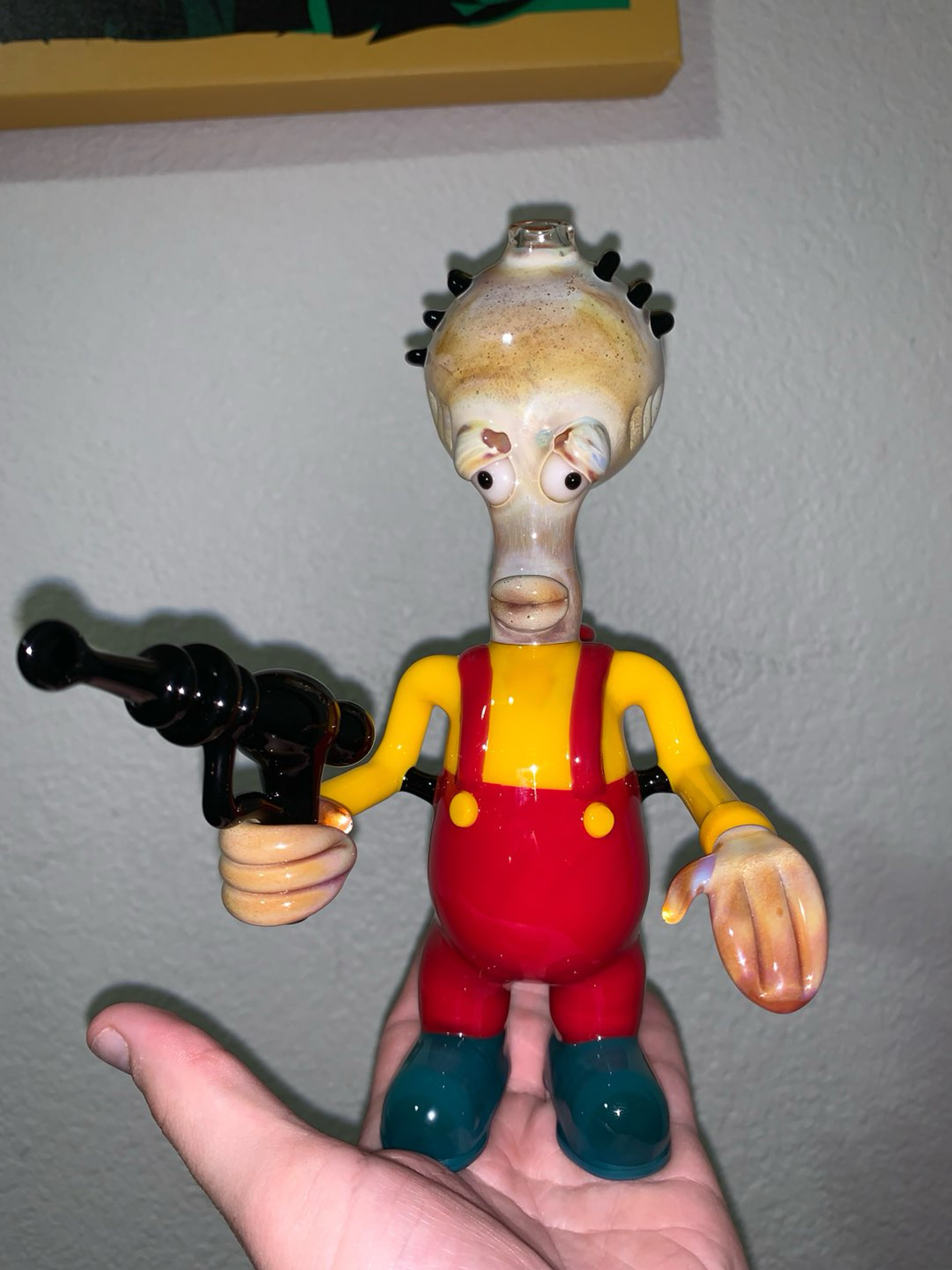 Preview pic of Puff Glass Stewie Roger