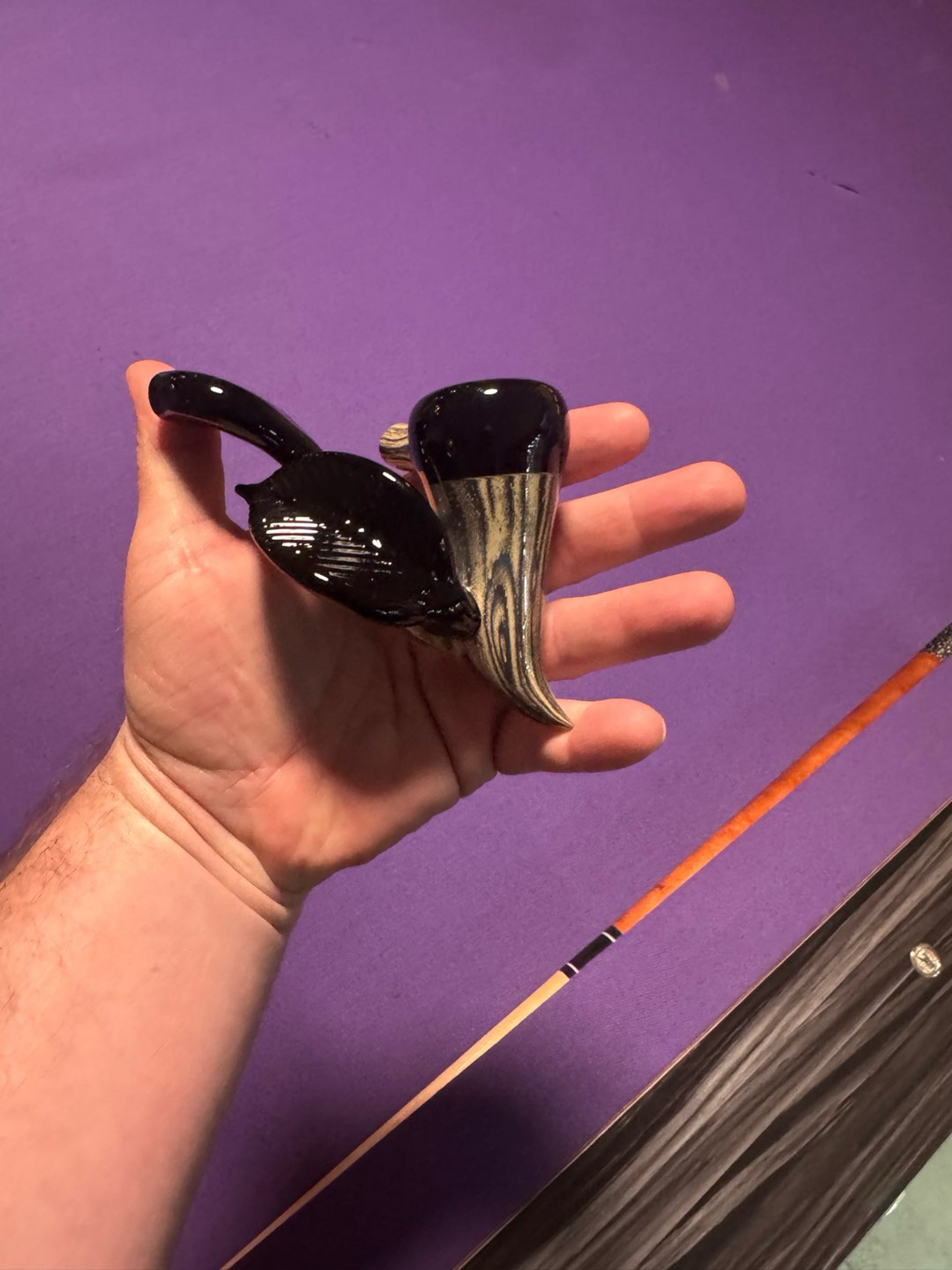 Preview pic of Woodgrain/Leaf Sherlock