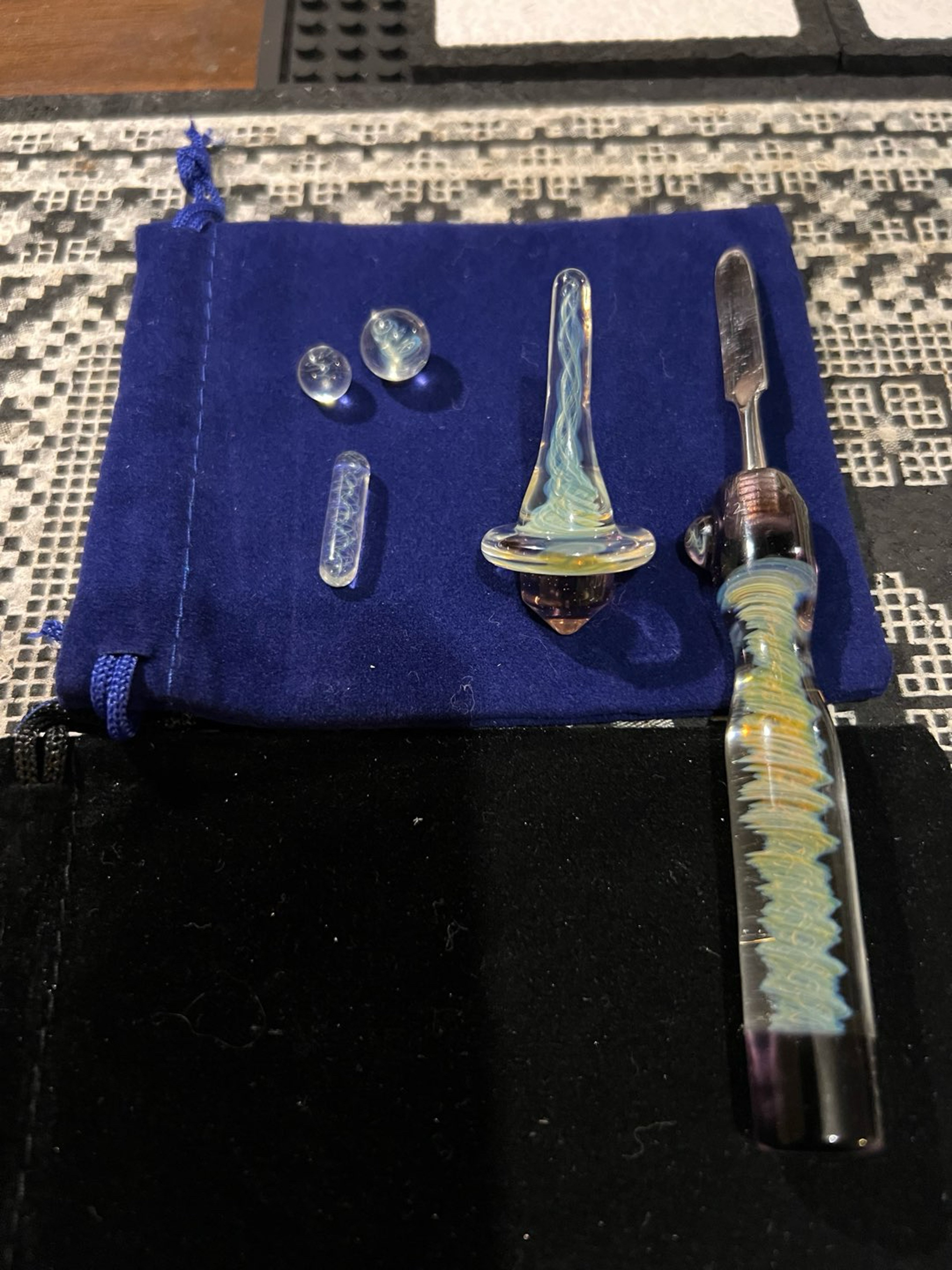 Preview pic of 🆕No brakes glass Tool & Slurper set/purple rain & silver fume
