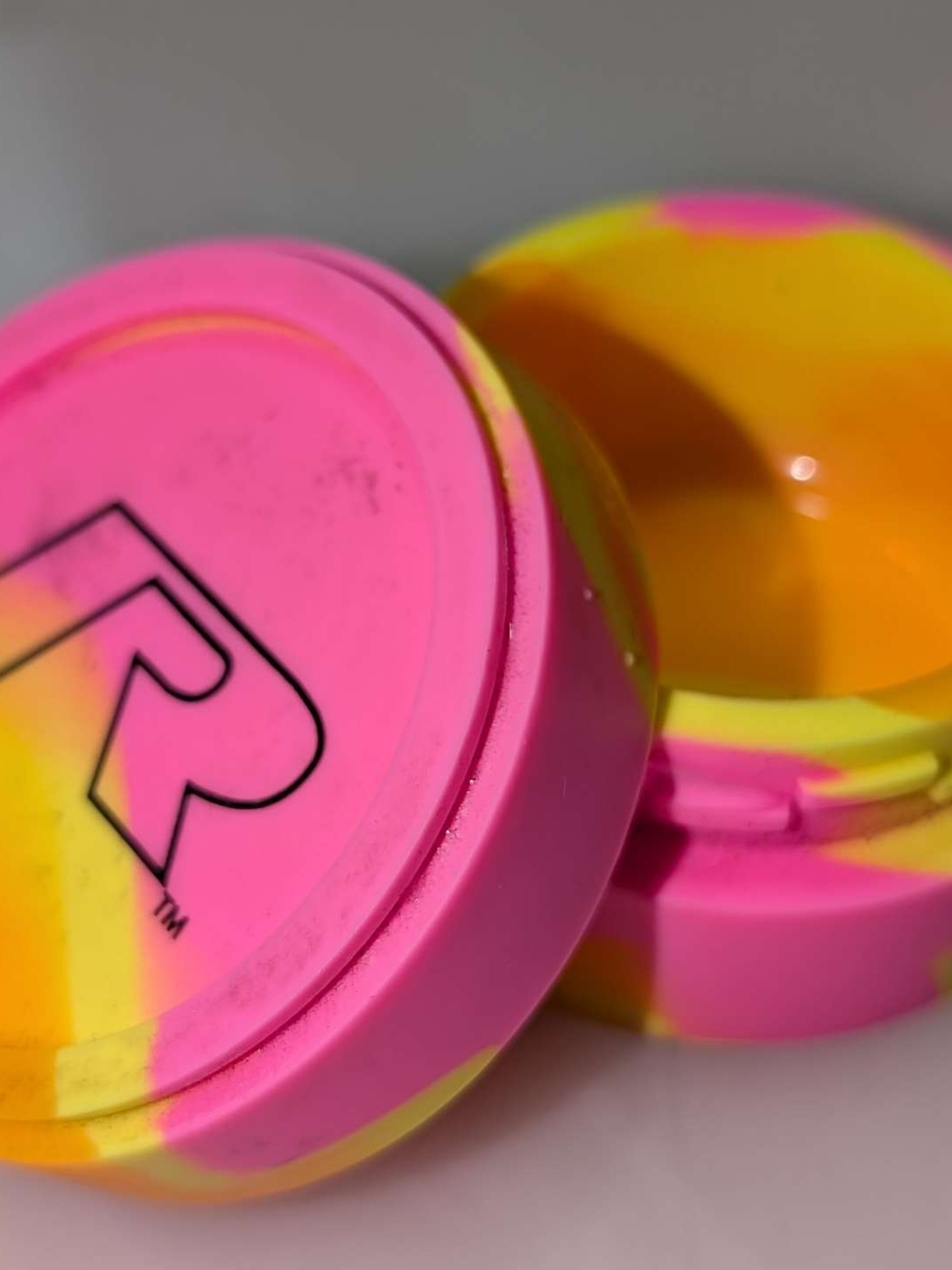 Preview pic of Extra Large Pink & Orange Silicone Container