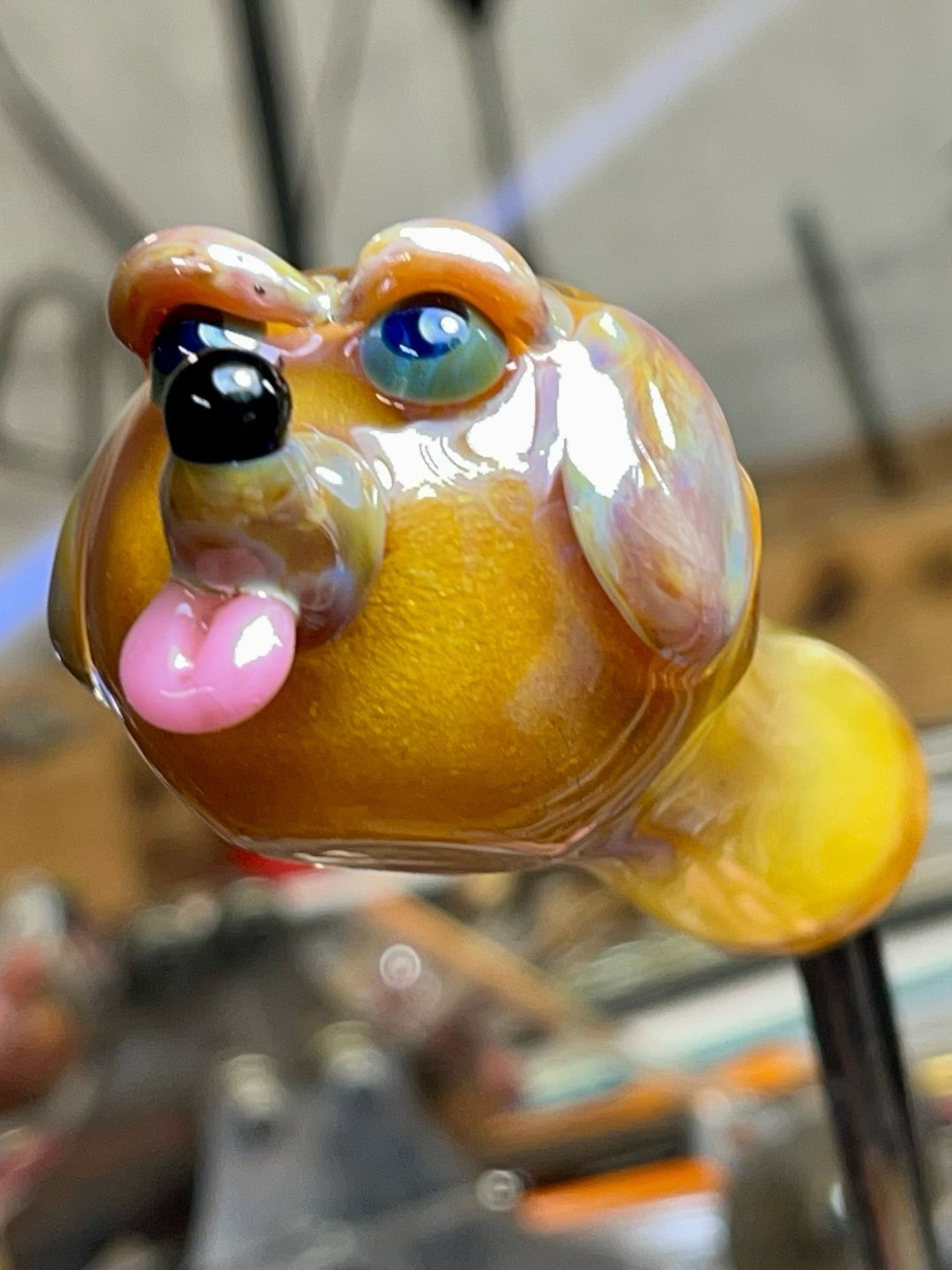 Preview pic of Golden Retriever Dog Pipe.