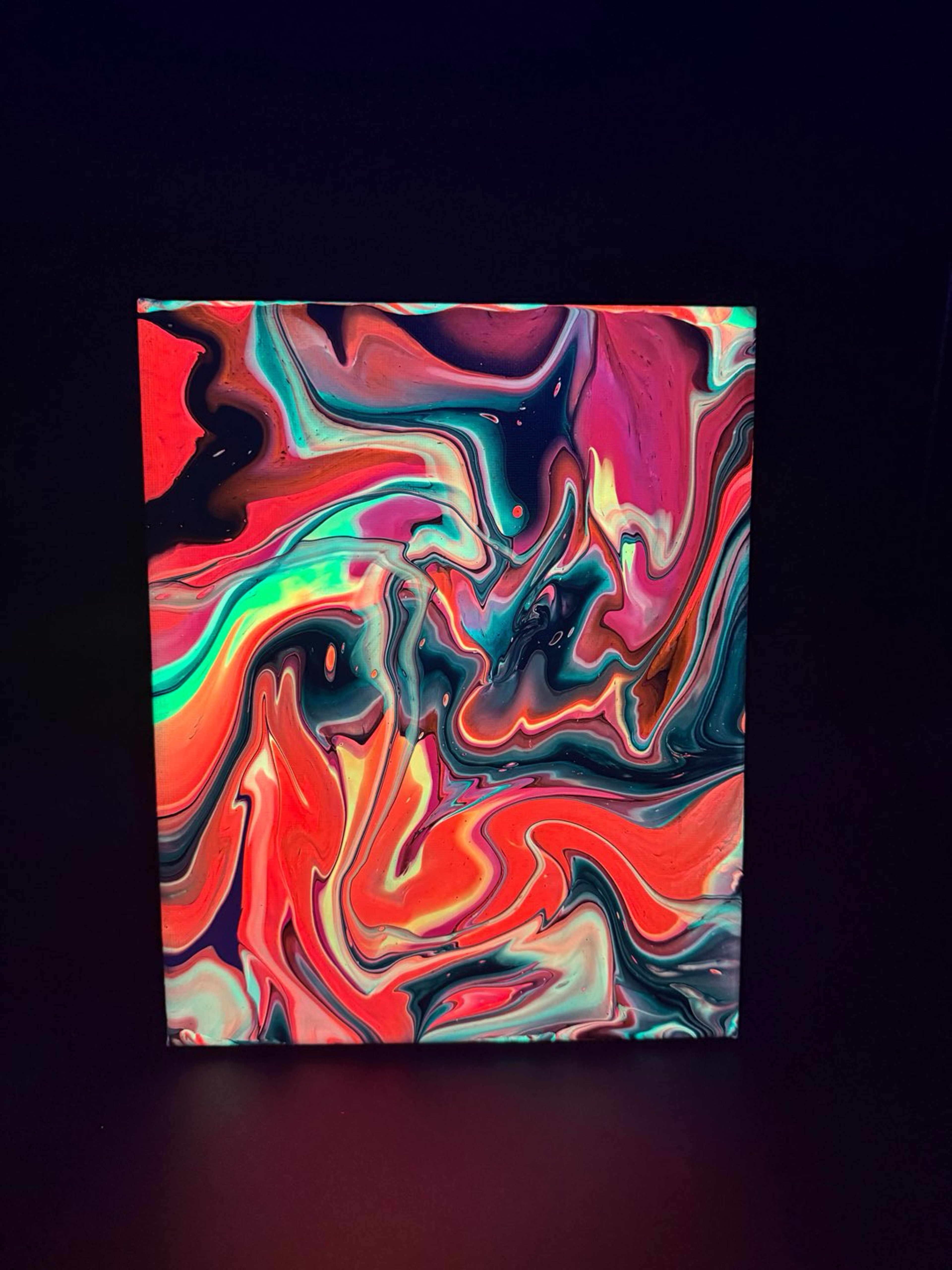 Preview pic of Luminous Rift (UV REACTIVE)