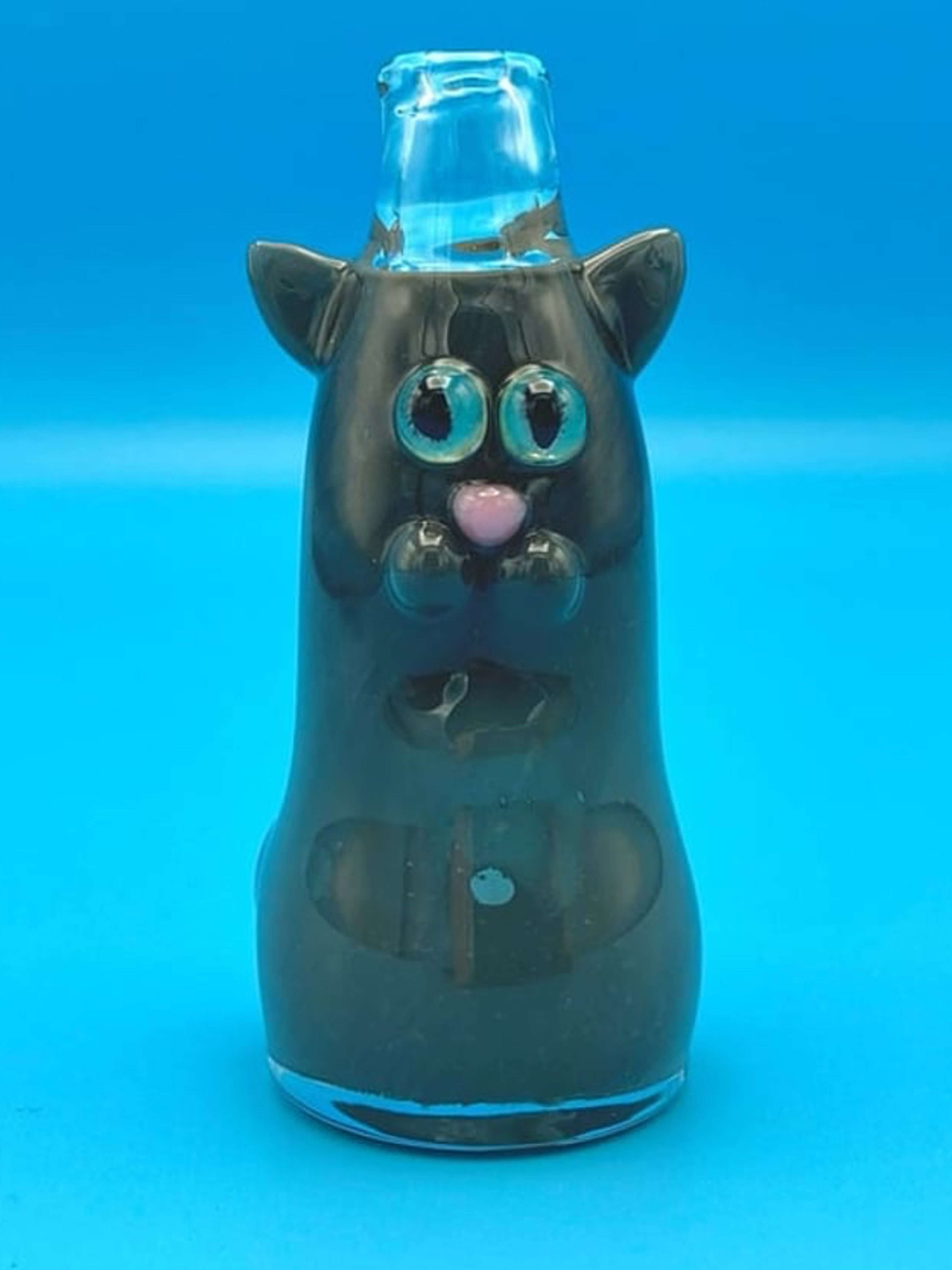 Preview pic of Portland Gray Cat Pipe.