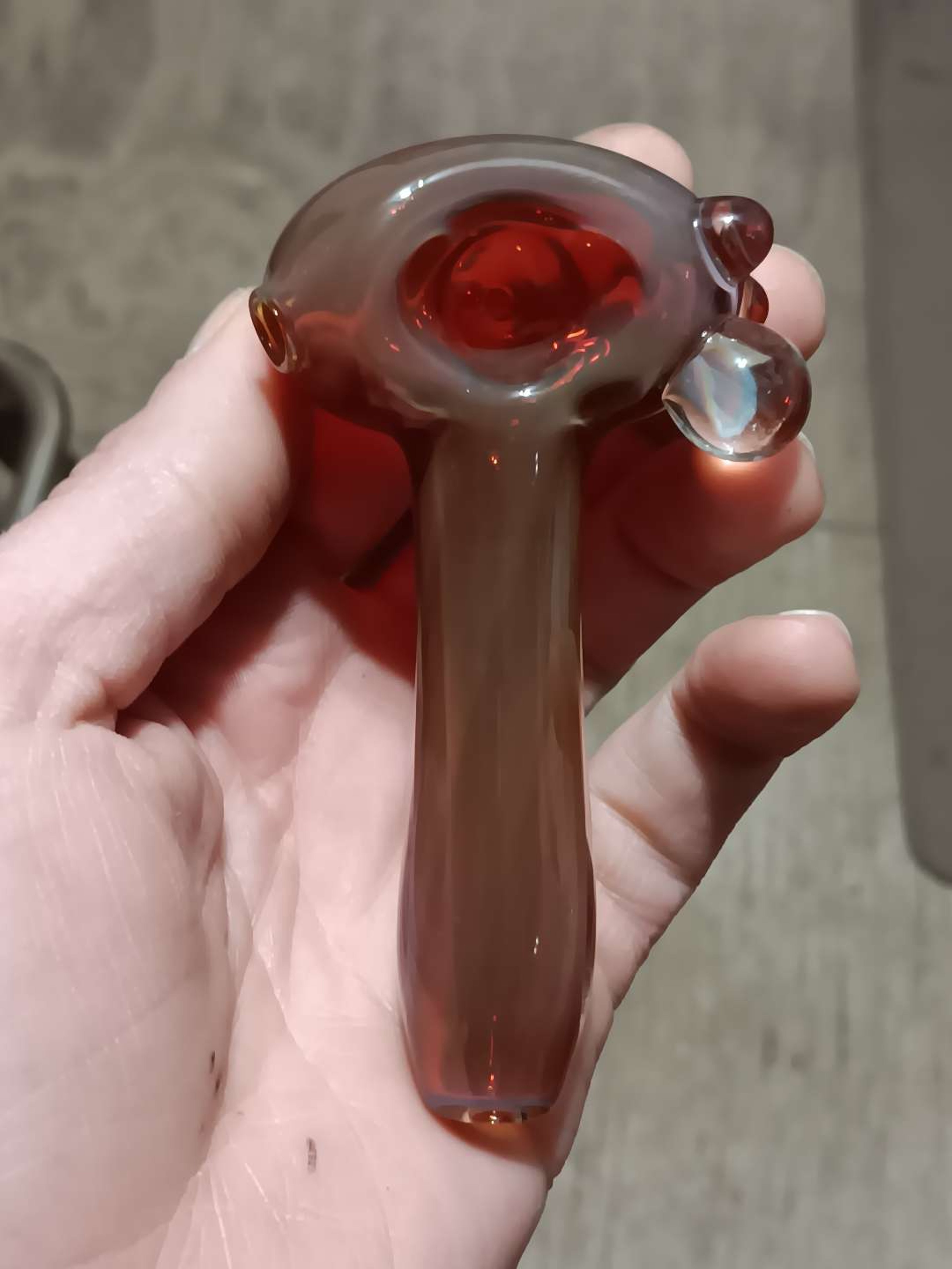 Preview pic of Muti dark hand and uv hand pipe
