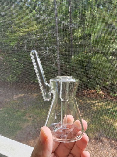 Preview pic of Hourglass pocket bubbler