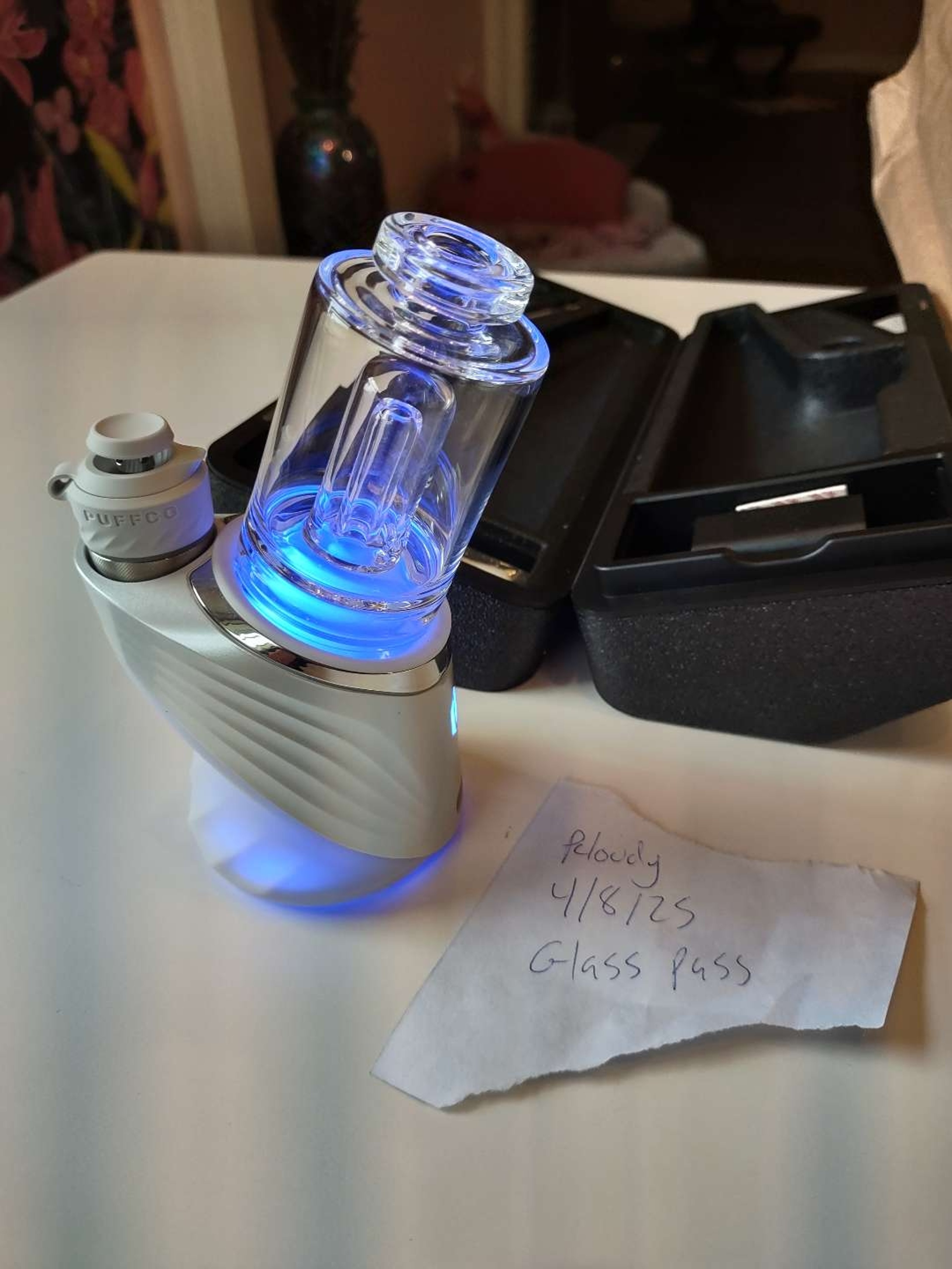 Preview pic of Peak pro with spider glass