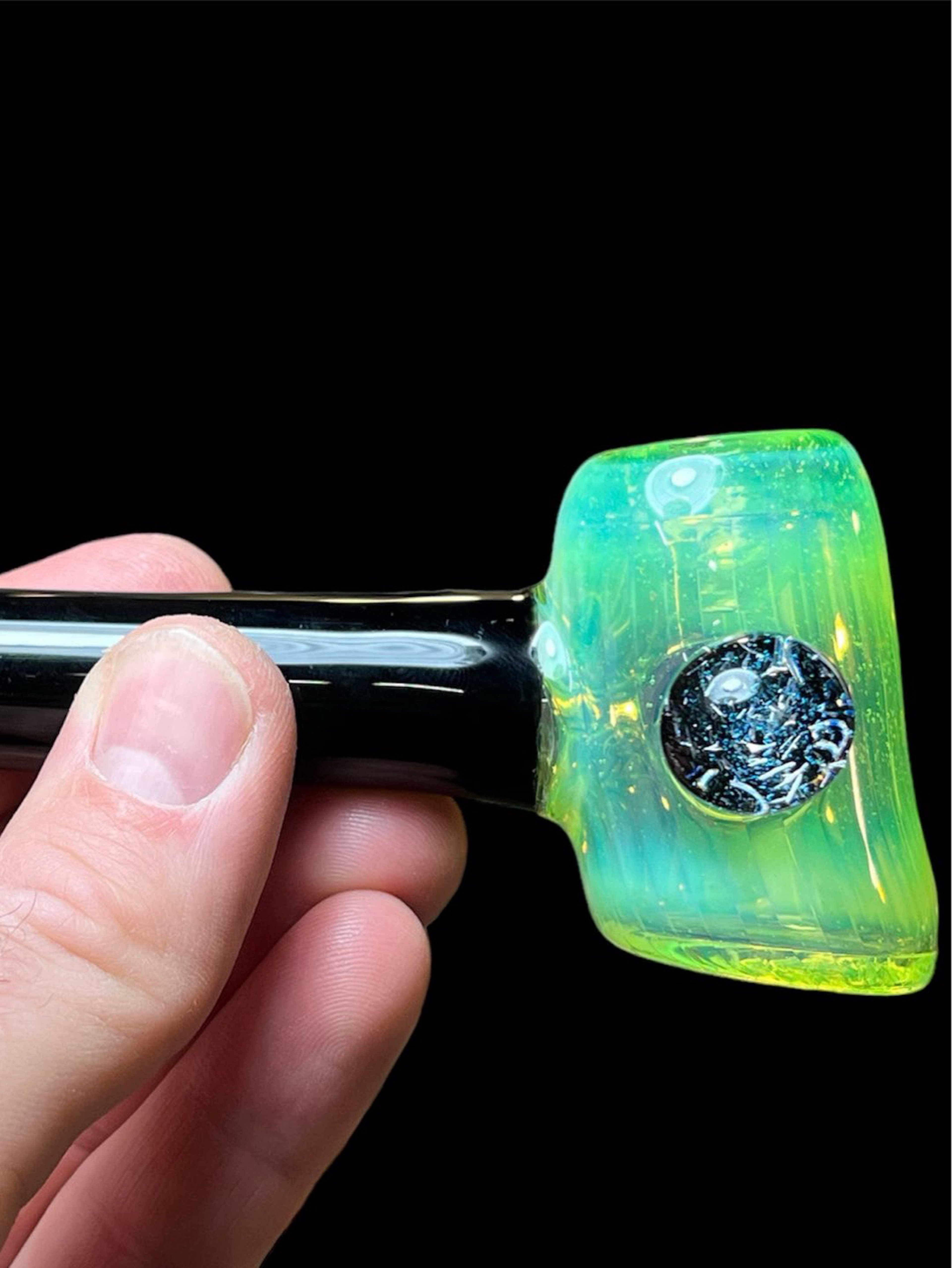 Preview pic of Slyme black Hammer Pipe.