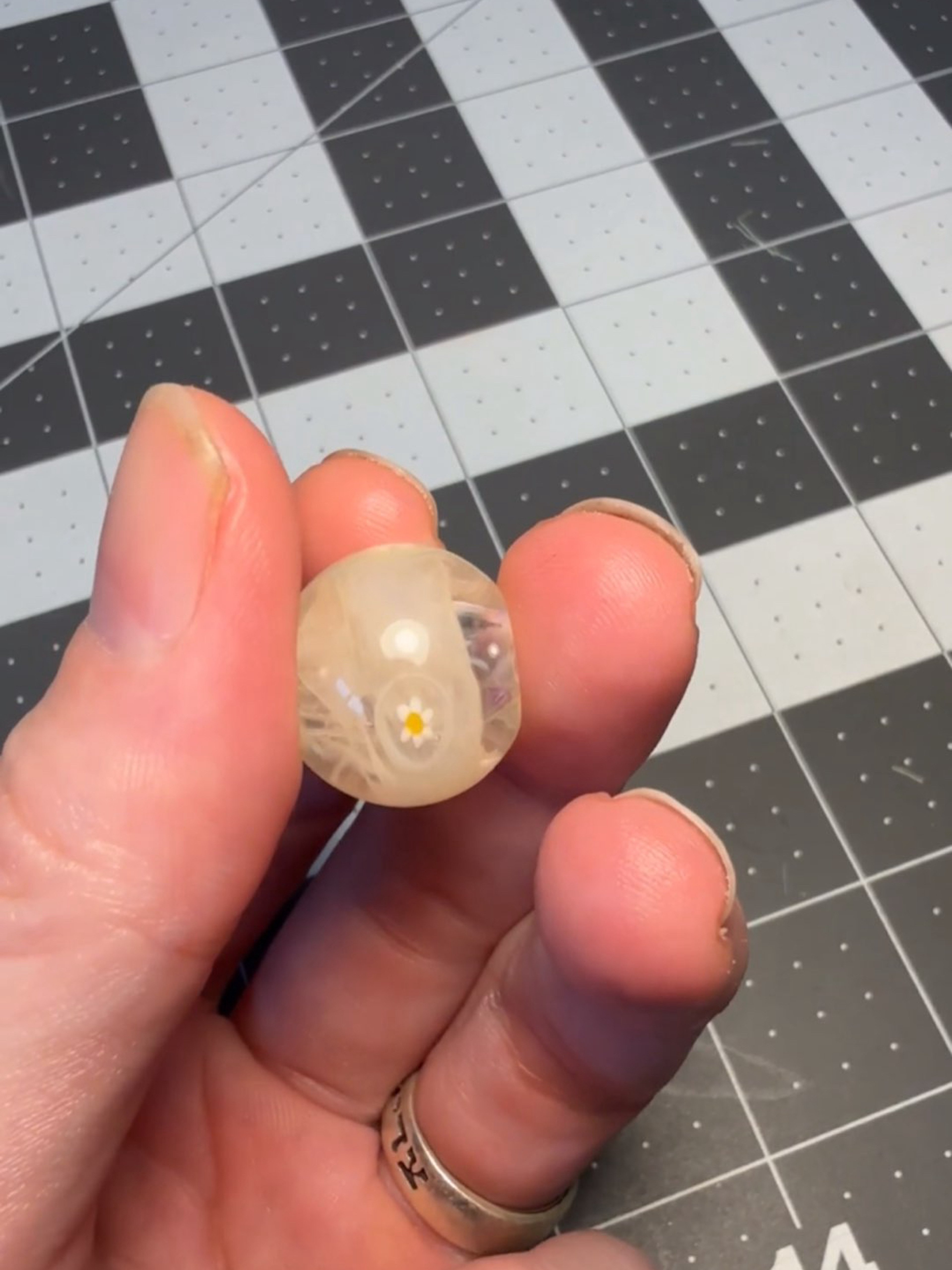 Preview pic of Quest Large Bead