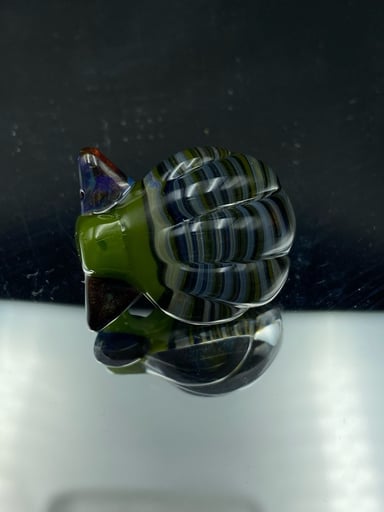 Preview pic of Zombri Clam Shell Pendy
