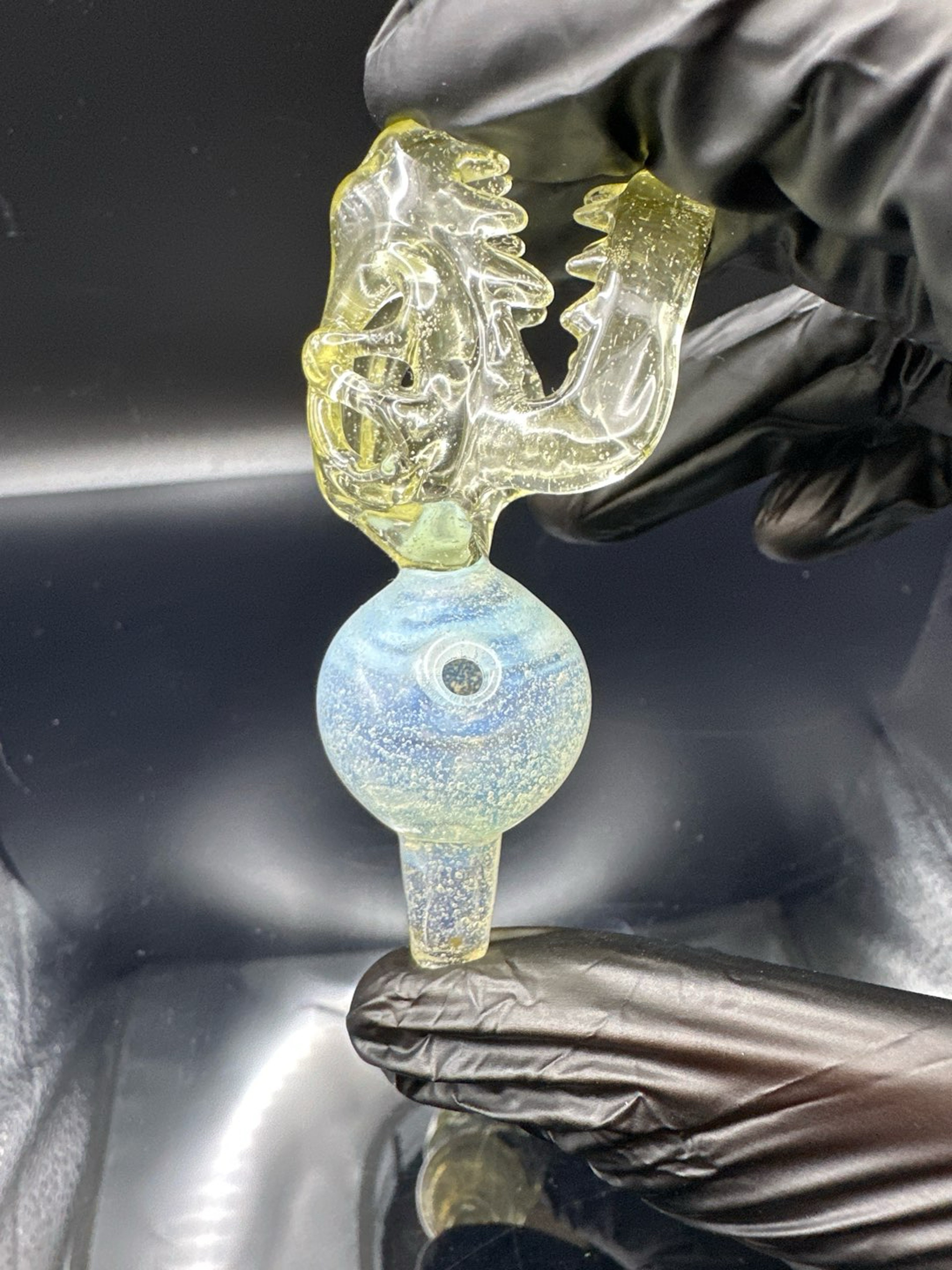 Preview pic of Kerm UV Dino Bubble Cap