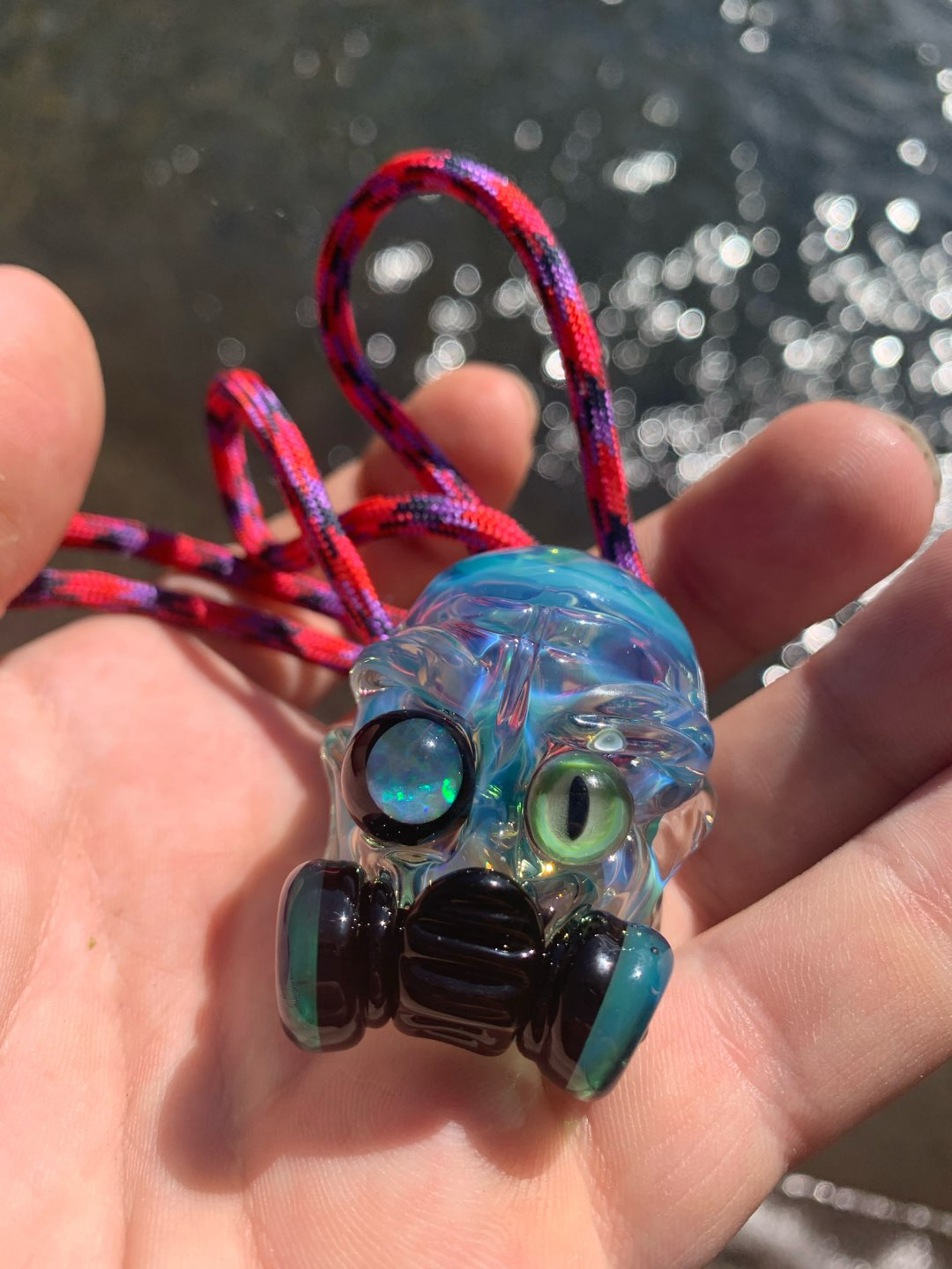 Preview pic of Mango glass 710 pendant