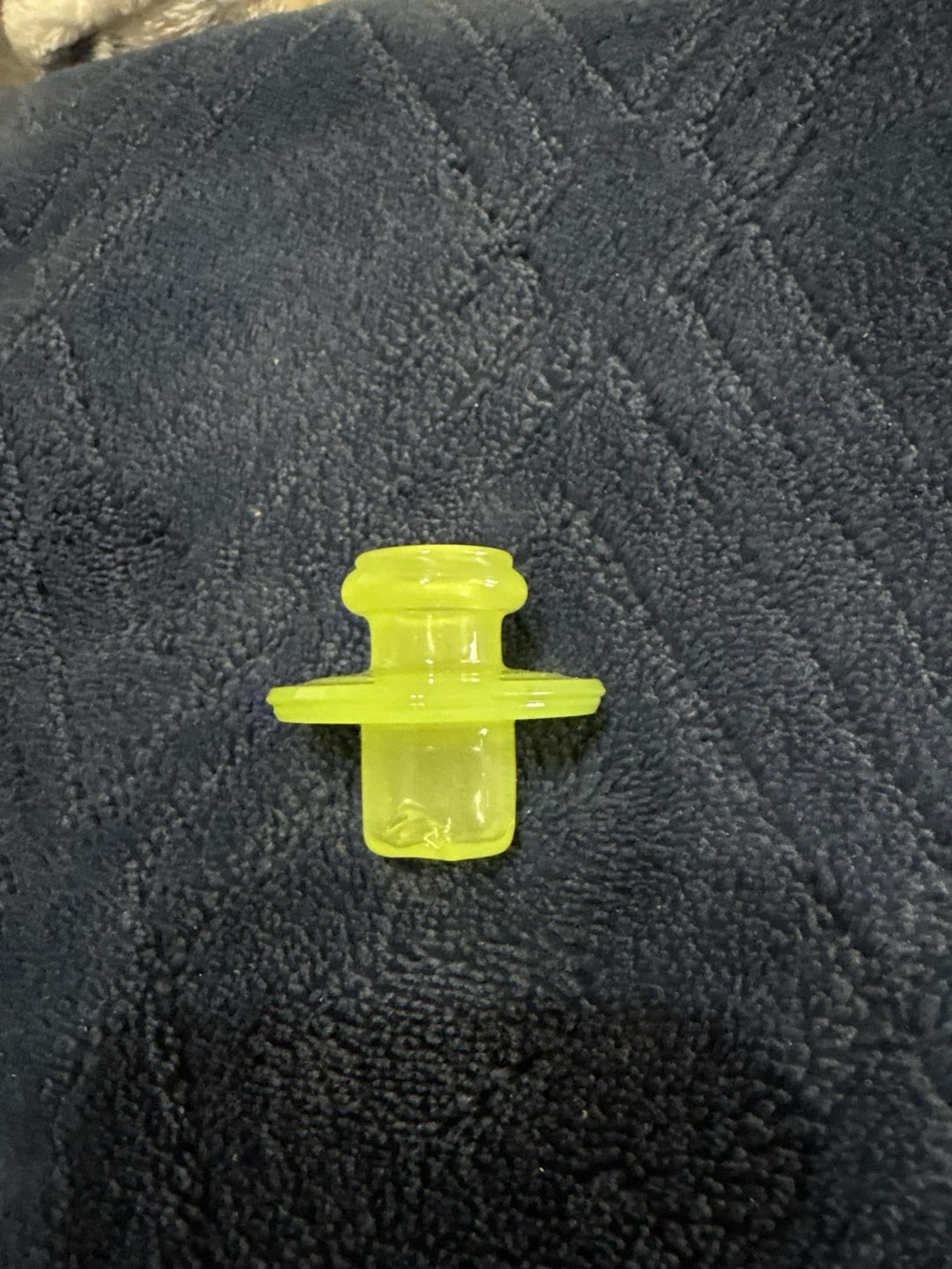 Toph glass Spinner Cap image 0