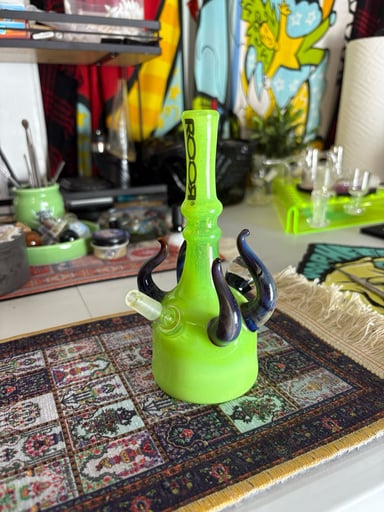 Preview pic of ROOR horned beaker - 10mm *HEADY