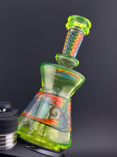 Preview pic of Prio Glassworks Uv Monolith Puffco Attachment