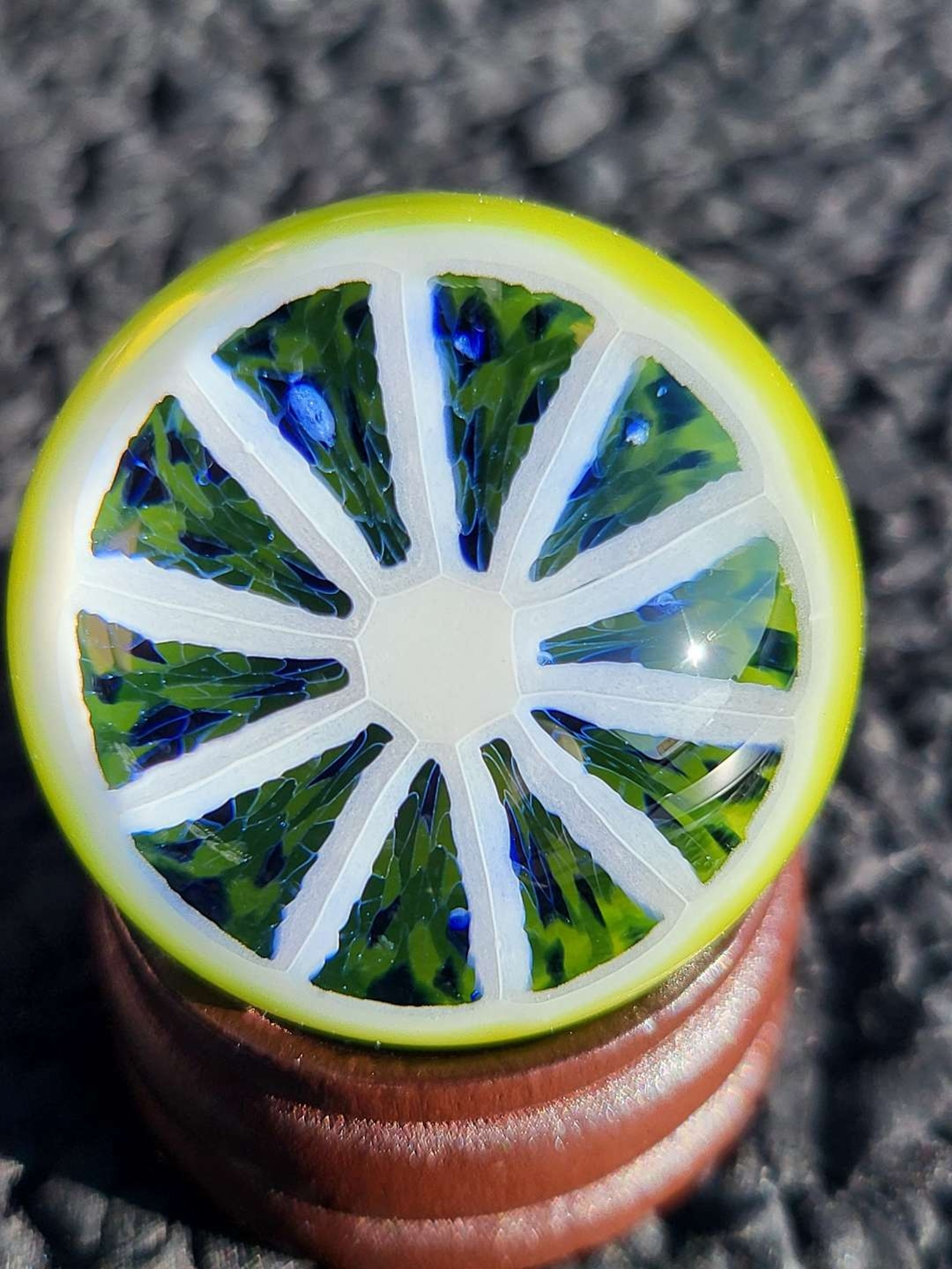 Preview pic of Lyons marble with rind