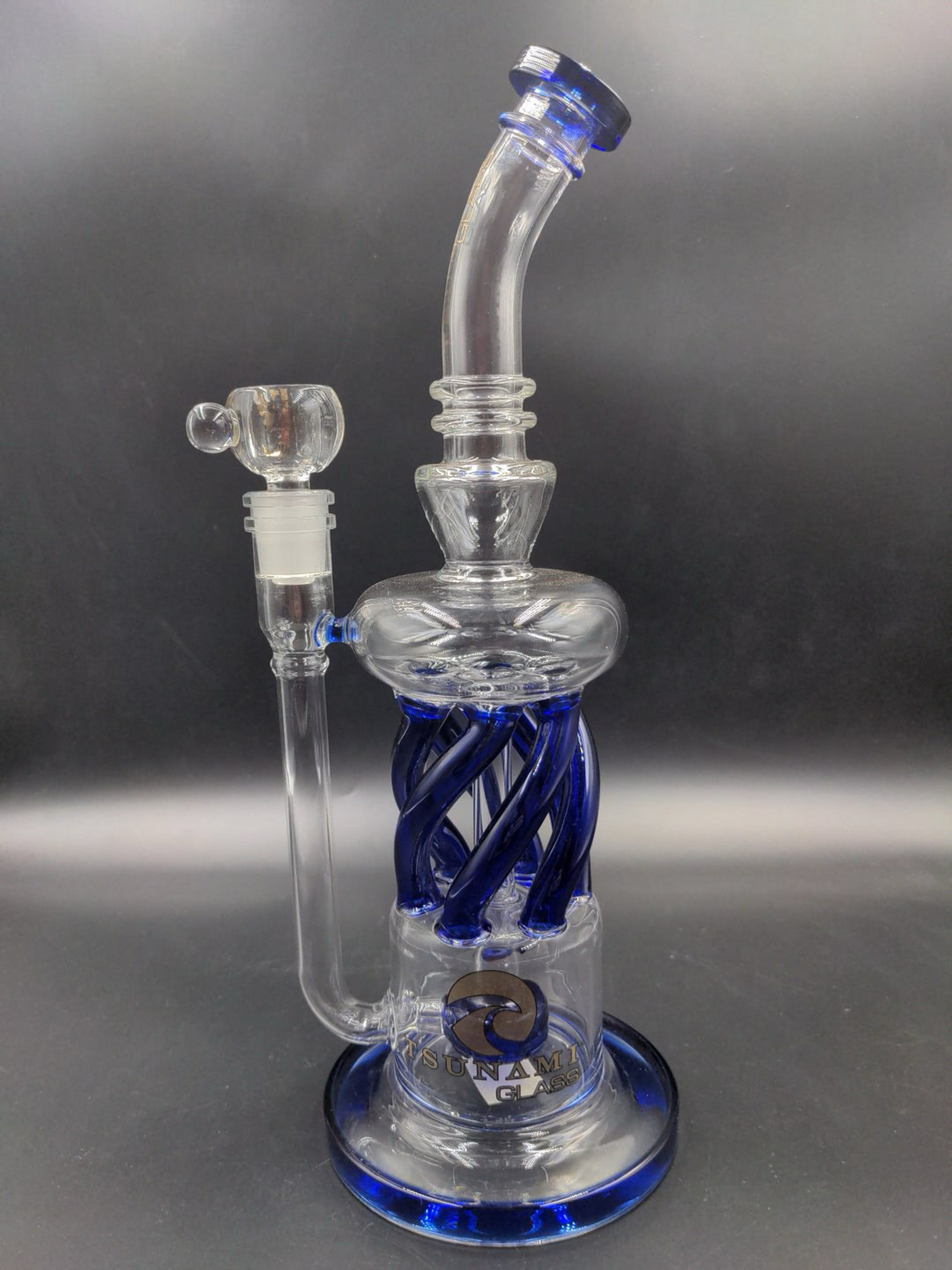 Preview pic of TSUNAMI SHOWER HEAD TWIST PERC RECYCLER
