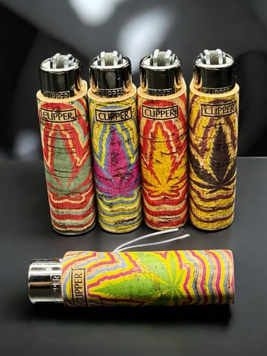 Preview pic of Clipper Natural Cork Lighters – 5 Pack | Colorful Hemp Leaf Design | Refillable & Prefilled