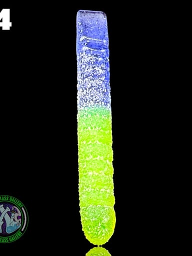 Preview pic of Emperial Glass - Dab Tool #4 - Sour Worm