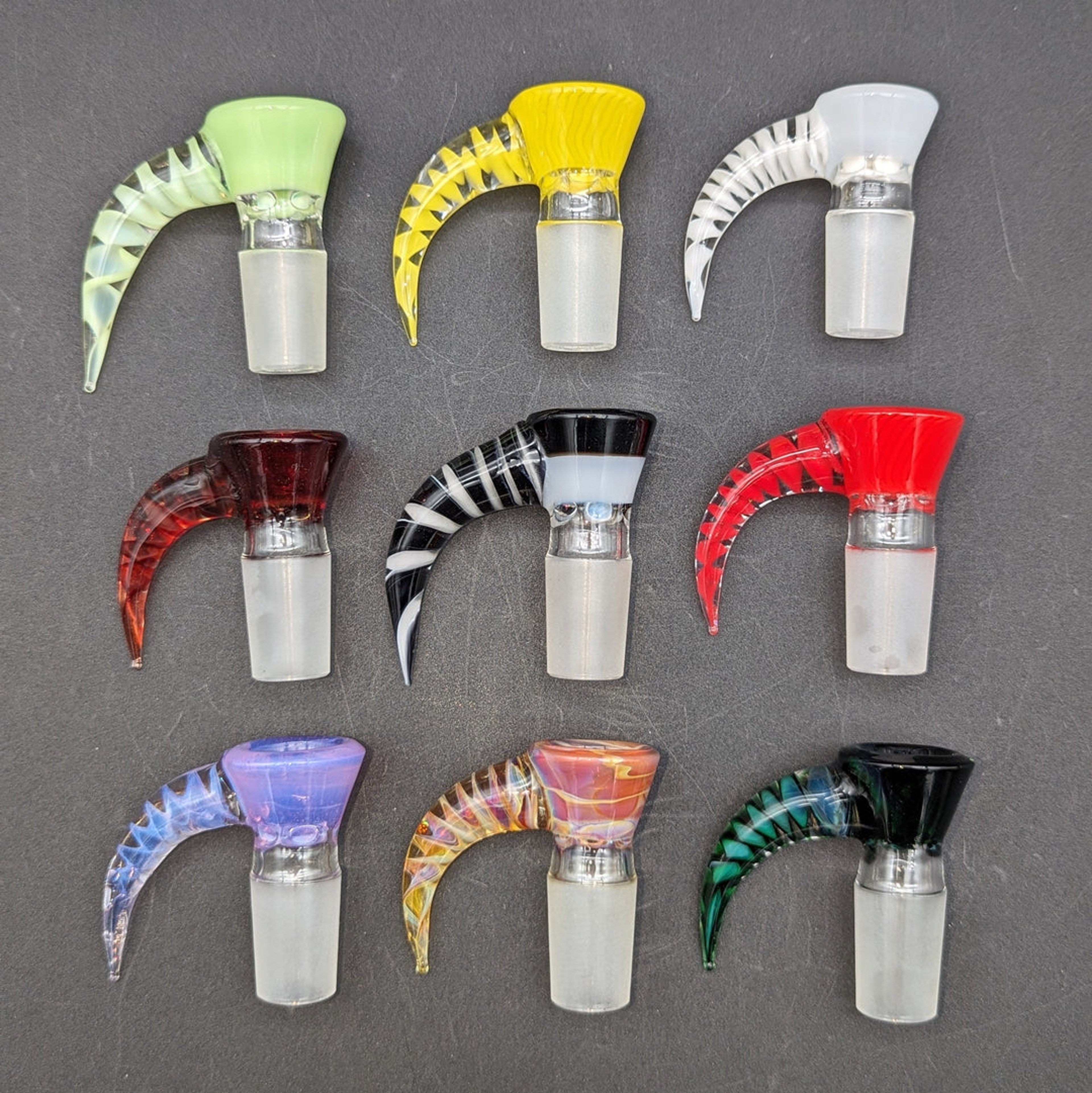 Preview pic of 2K GLASS 4 HOLE 18MM SLIDES