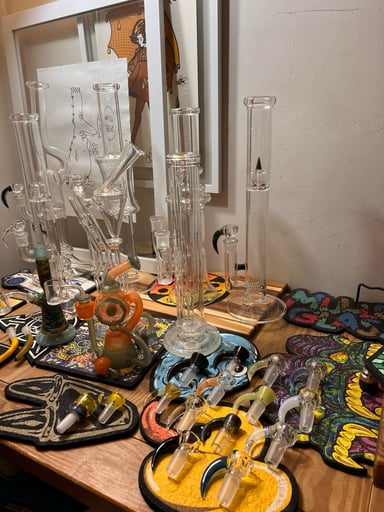 Preview pic of Looking to sell everything shoot me any offers and questions