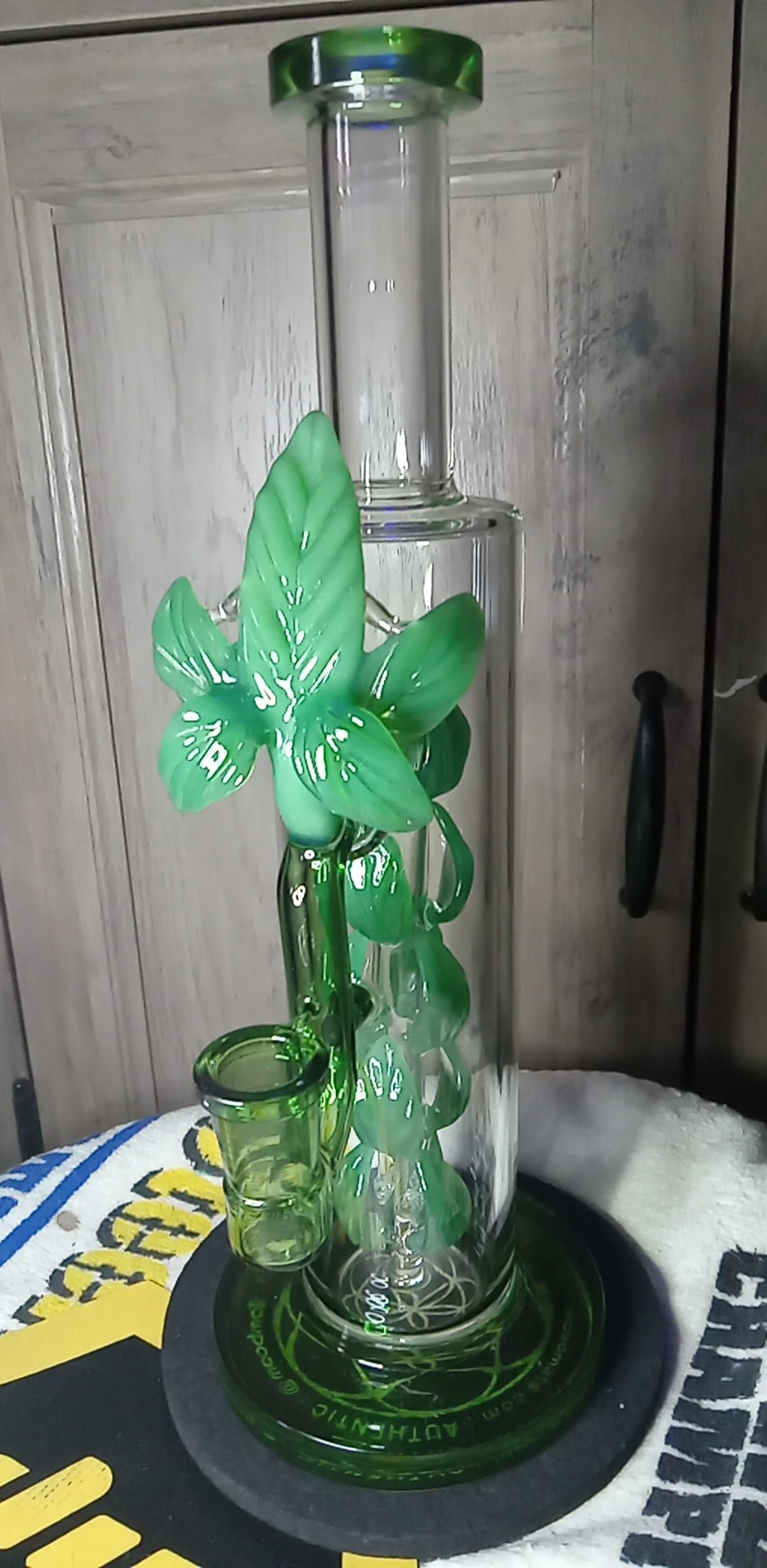 Preview pic of HEADY,COLLECTIBLE,FUNCTIONAL,HIGH QUALITY,GLASS,RIG/PIECE