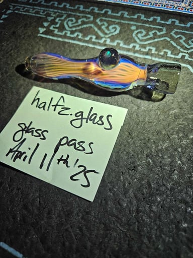 Preview pic of Fumed Potion CFL carleifler chillum with opal
