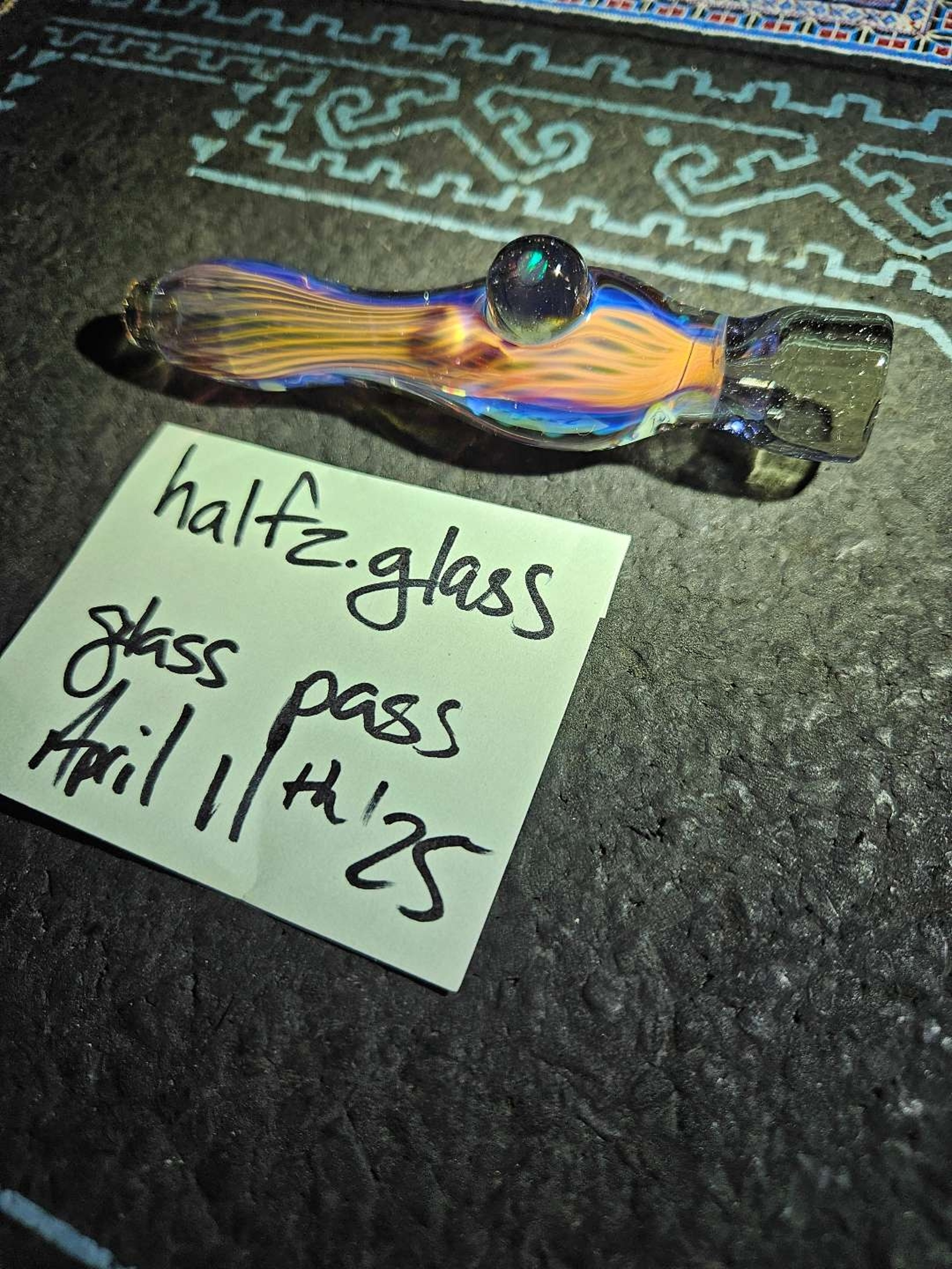 Preview pic of Fumed Potion CFL carleifler chillum with opal