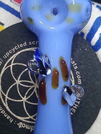 Preview pic of COLLECTIBLE,FUNCTIONAL,HEADY,HIGH-QUALITY,BLUE,GLASS DRY SPOON/PIPE W/🐝's