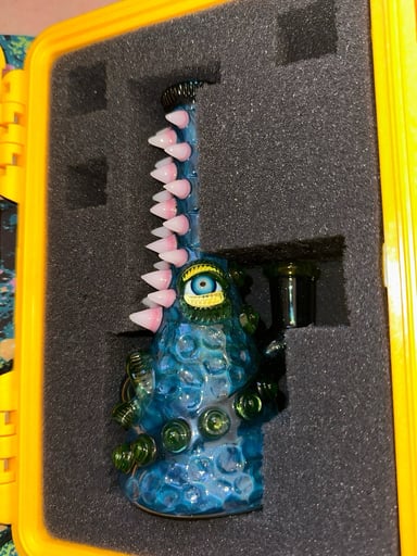 Preview pic of 10mm Salt Glass UV Soul Window #65 Solo