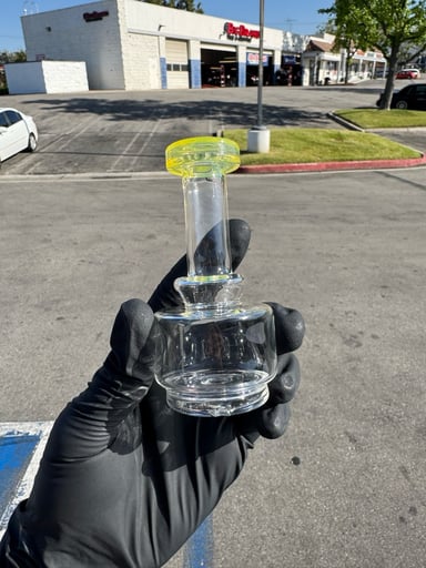 Preview pic of Puffco Dry Top Tokr Glass Yellow lip