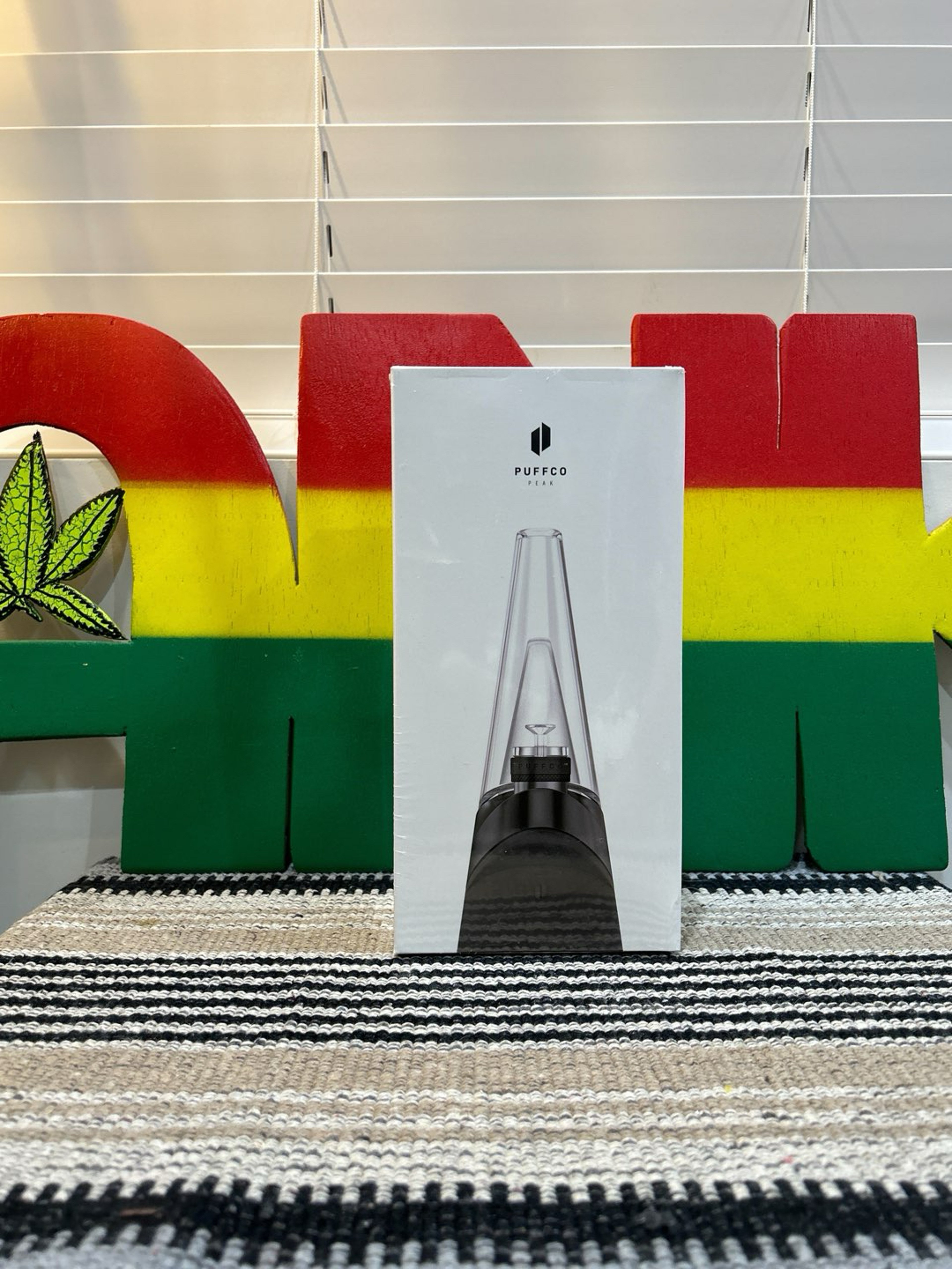 Preview pic of Puffco Peak OG