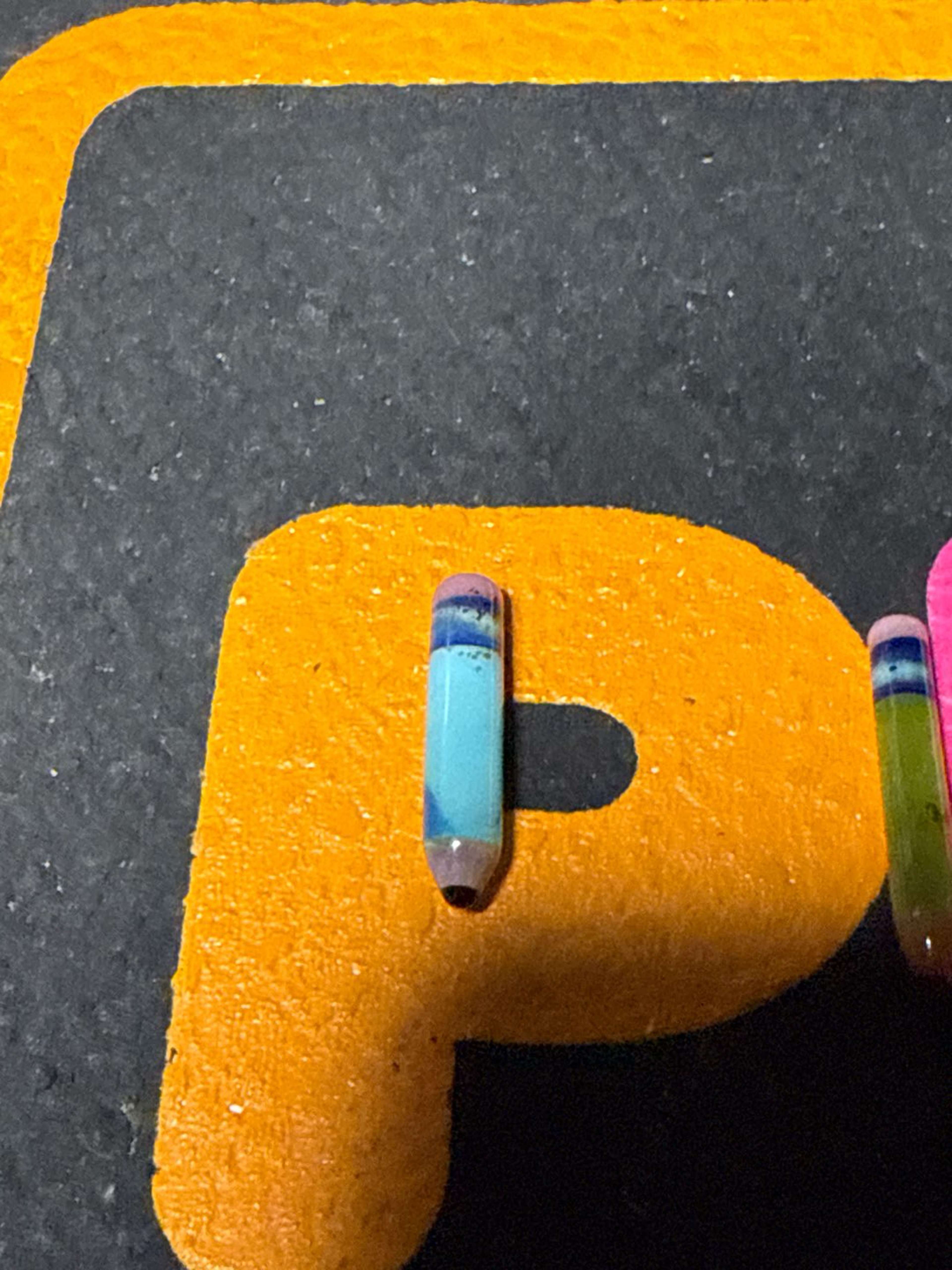 Preview pic of Sherbet pencil pillar