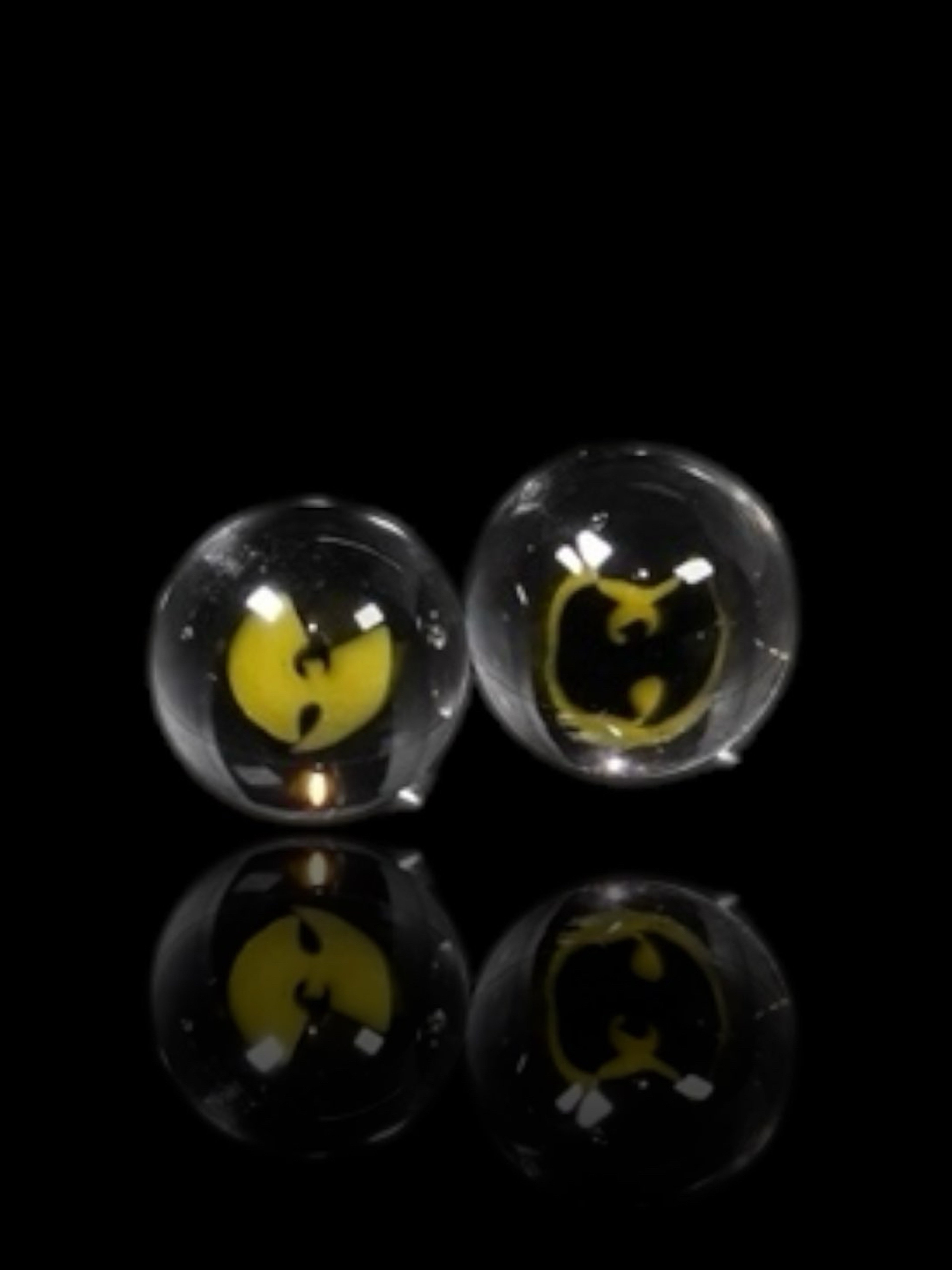 Preview pic of Keys Glass Wu-Tang Clan Pearl Set