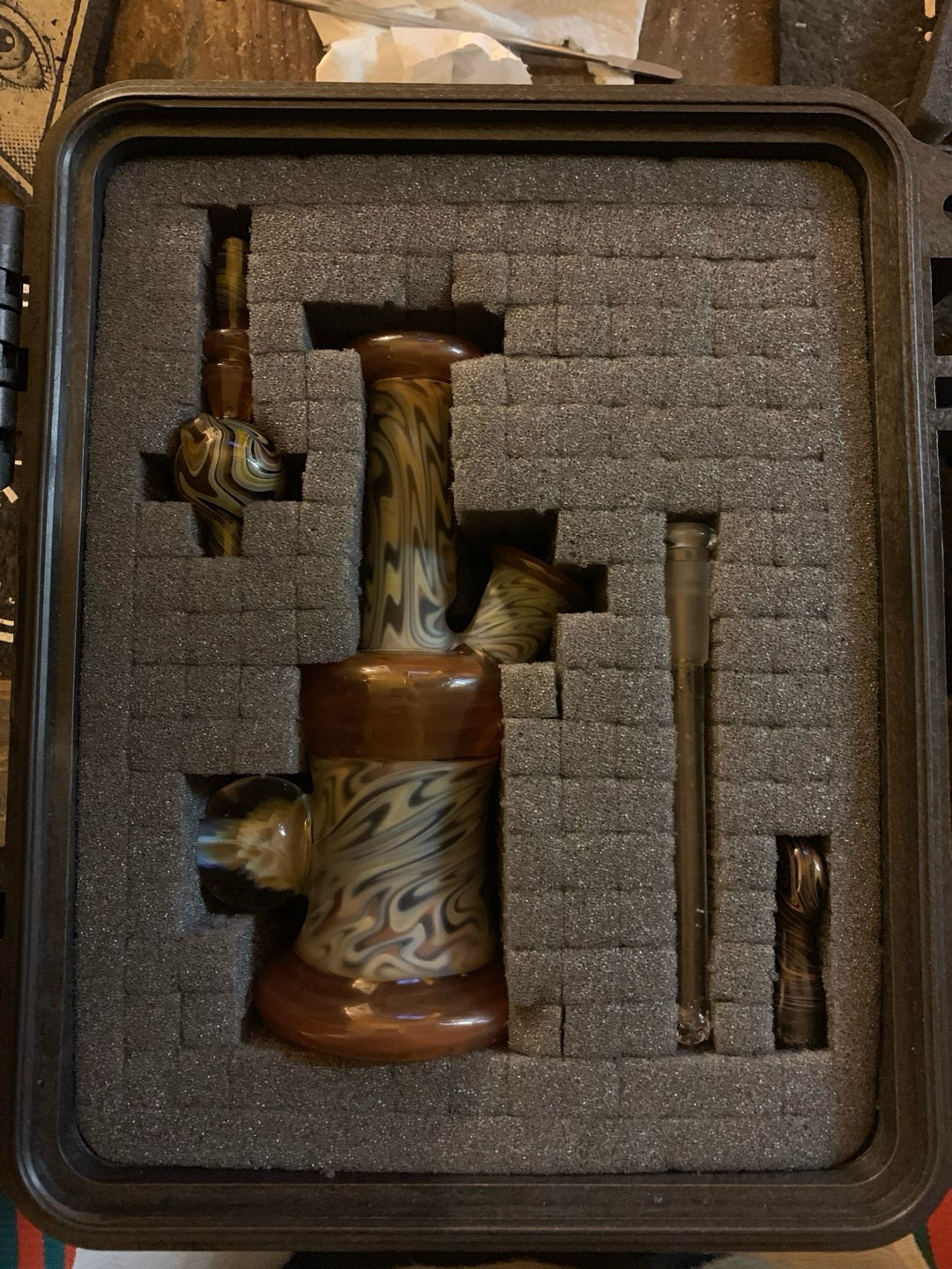 Preview pic of Black T Glass wood grain set