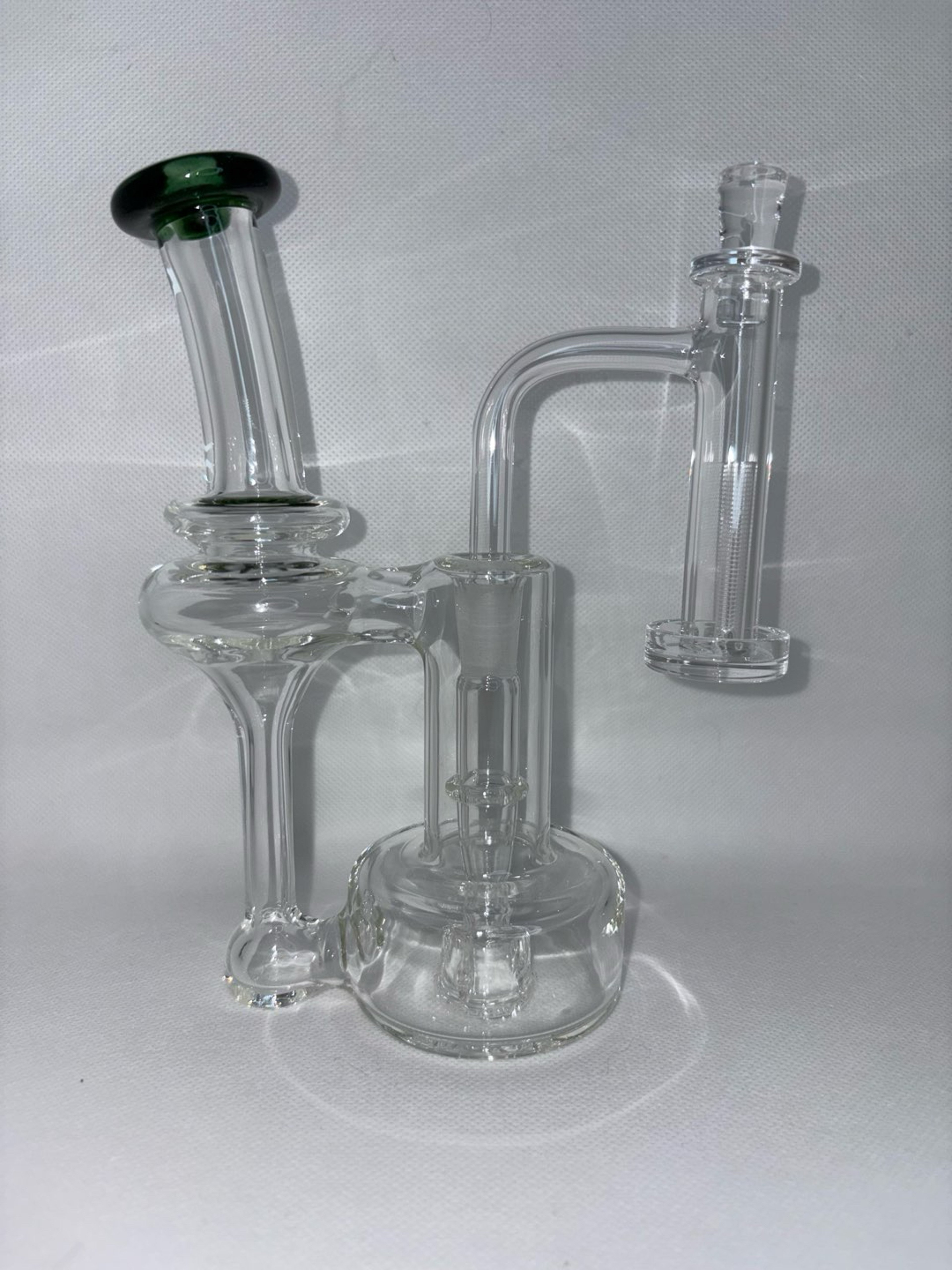Preview pic of Greek Glass 10mm Rbr Green Stardust Mouthpiece W/ new Quartz Control Tower full setup