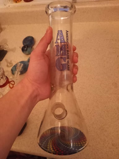 Preview pic of 1' AMG Beaker Bong