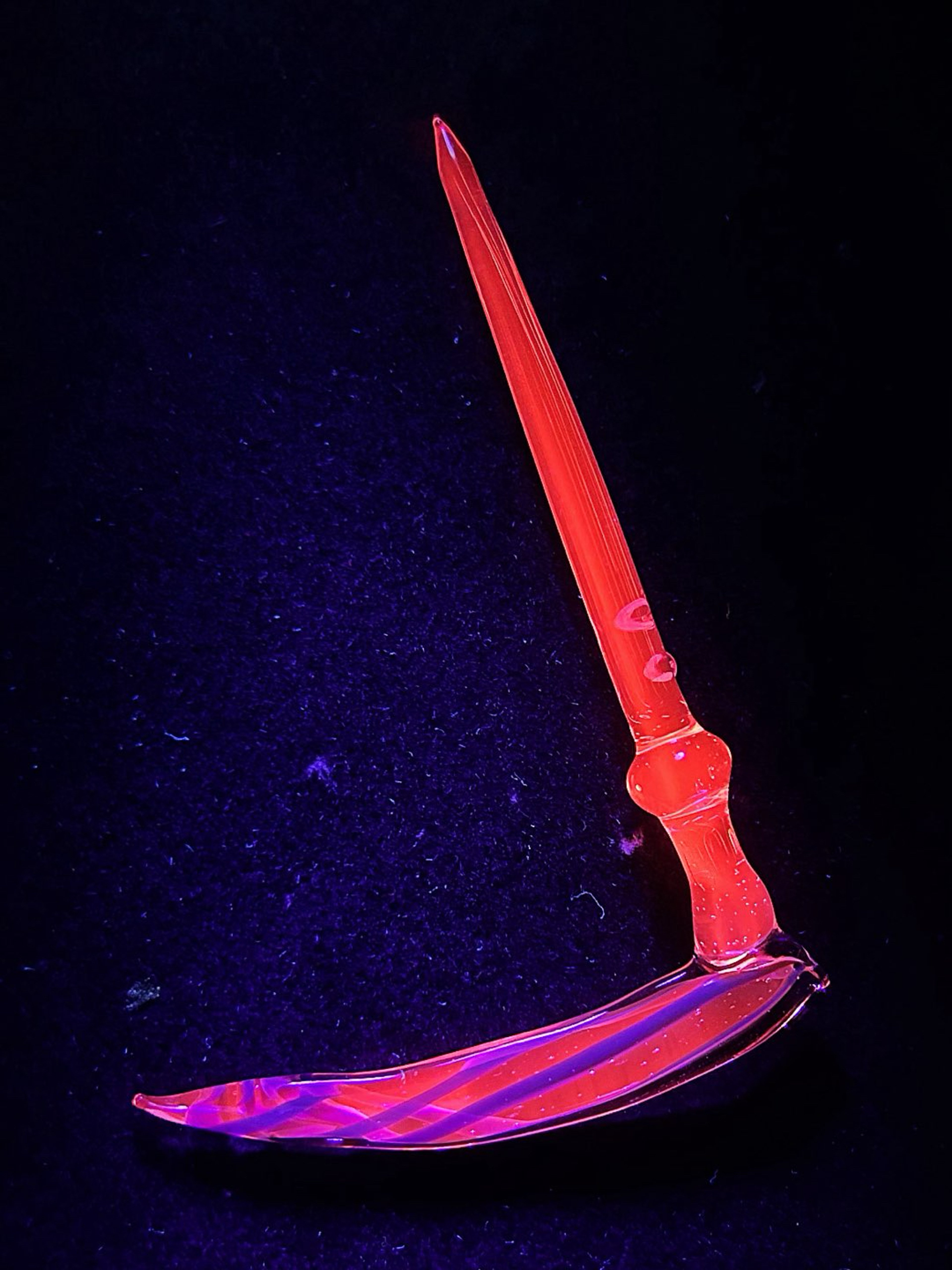 Preview pic of MarvinsGlass024 UV Auction! 🌟