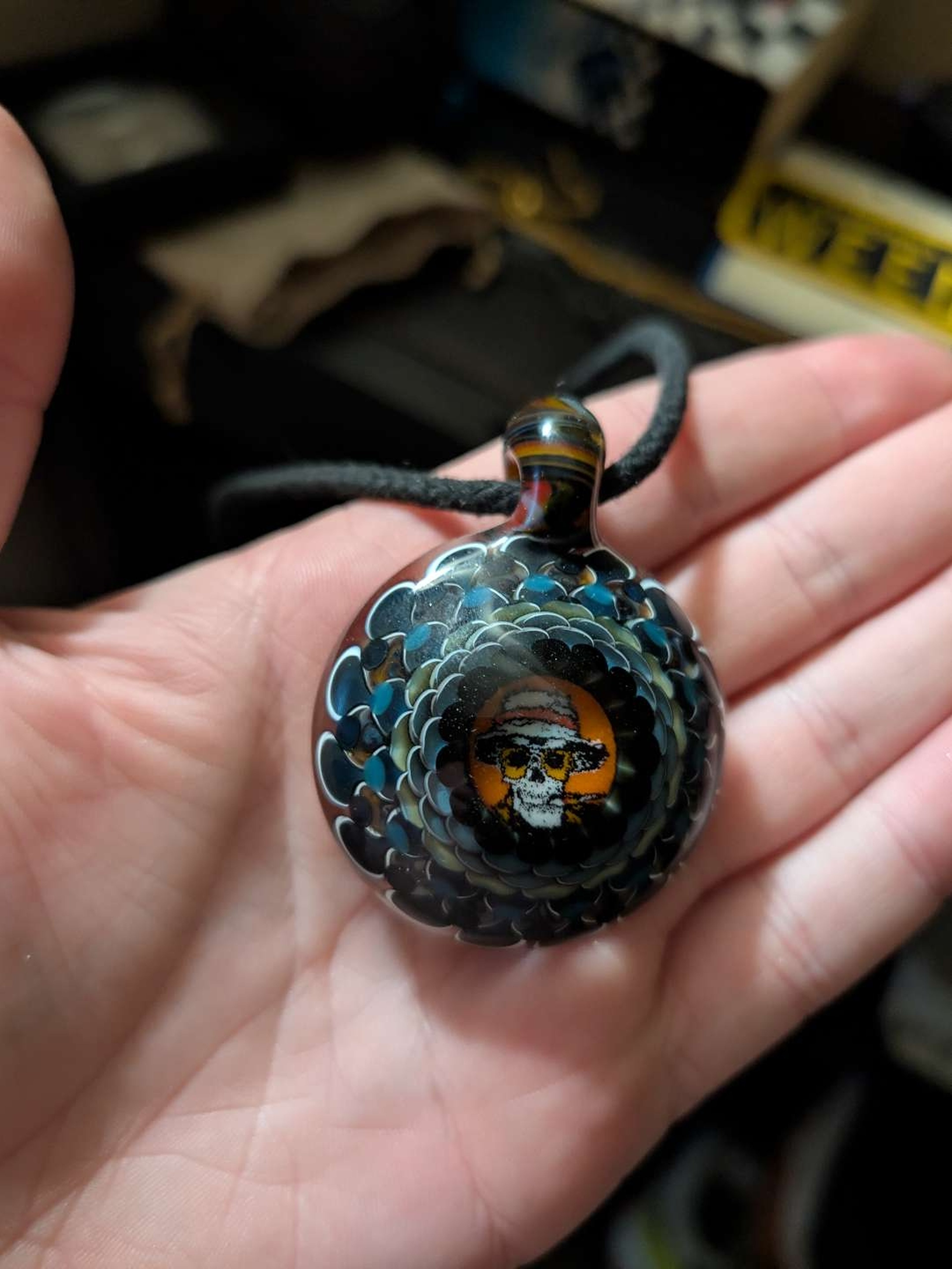 Preview pic of Juju Glass Fear and Loathing Pendant