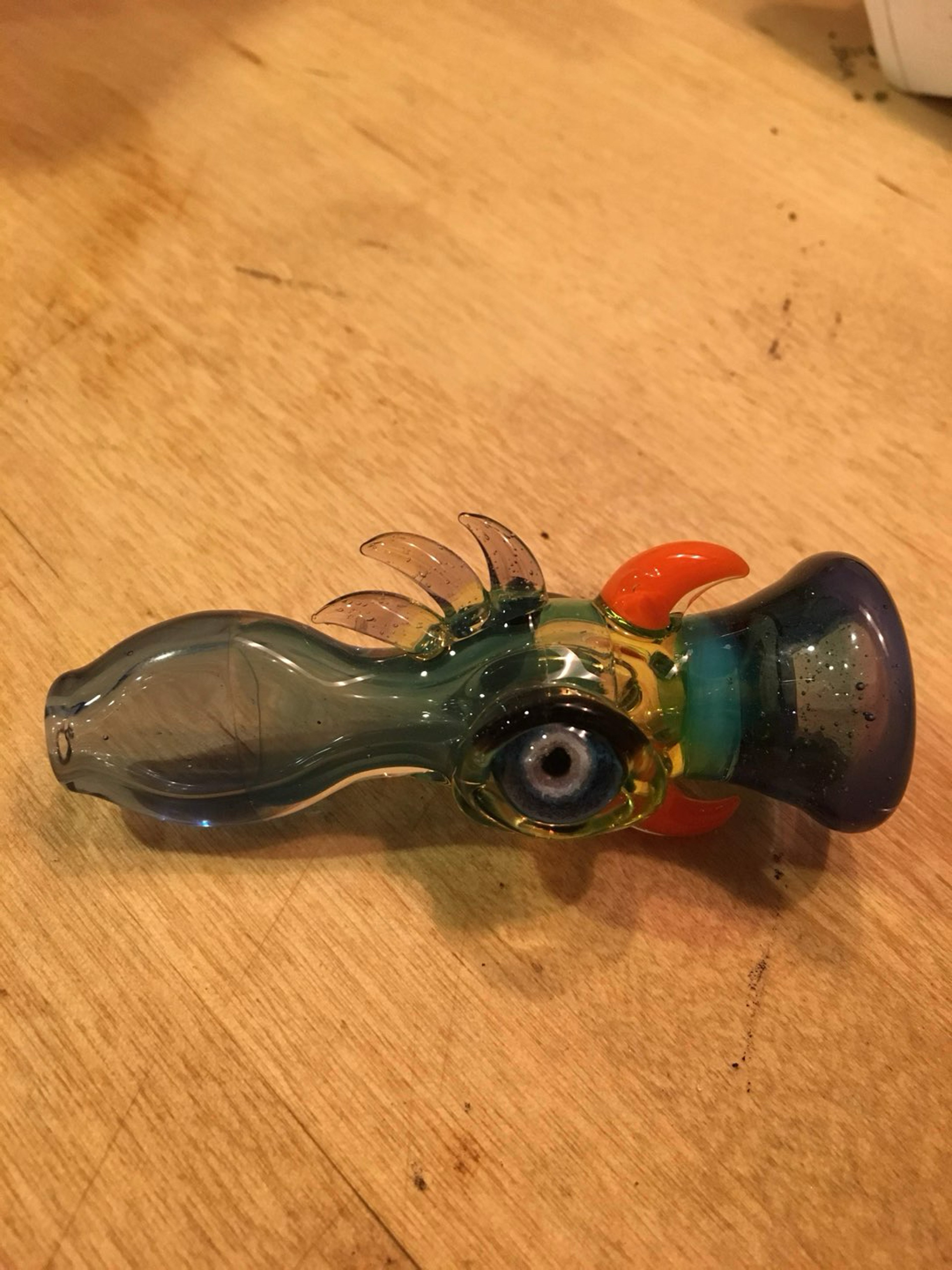 Preview pic of RJ glass bird chillum