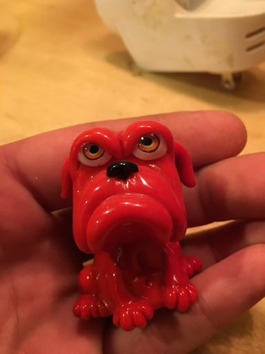 Preview pic of Swanny - Red dog figurine