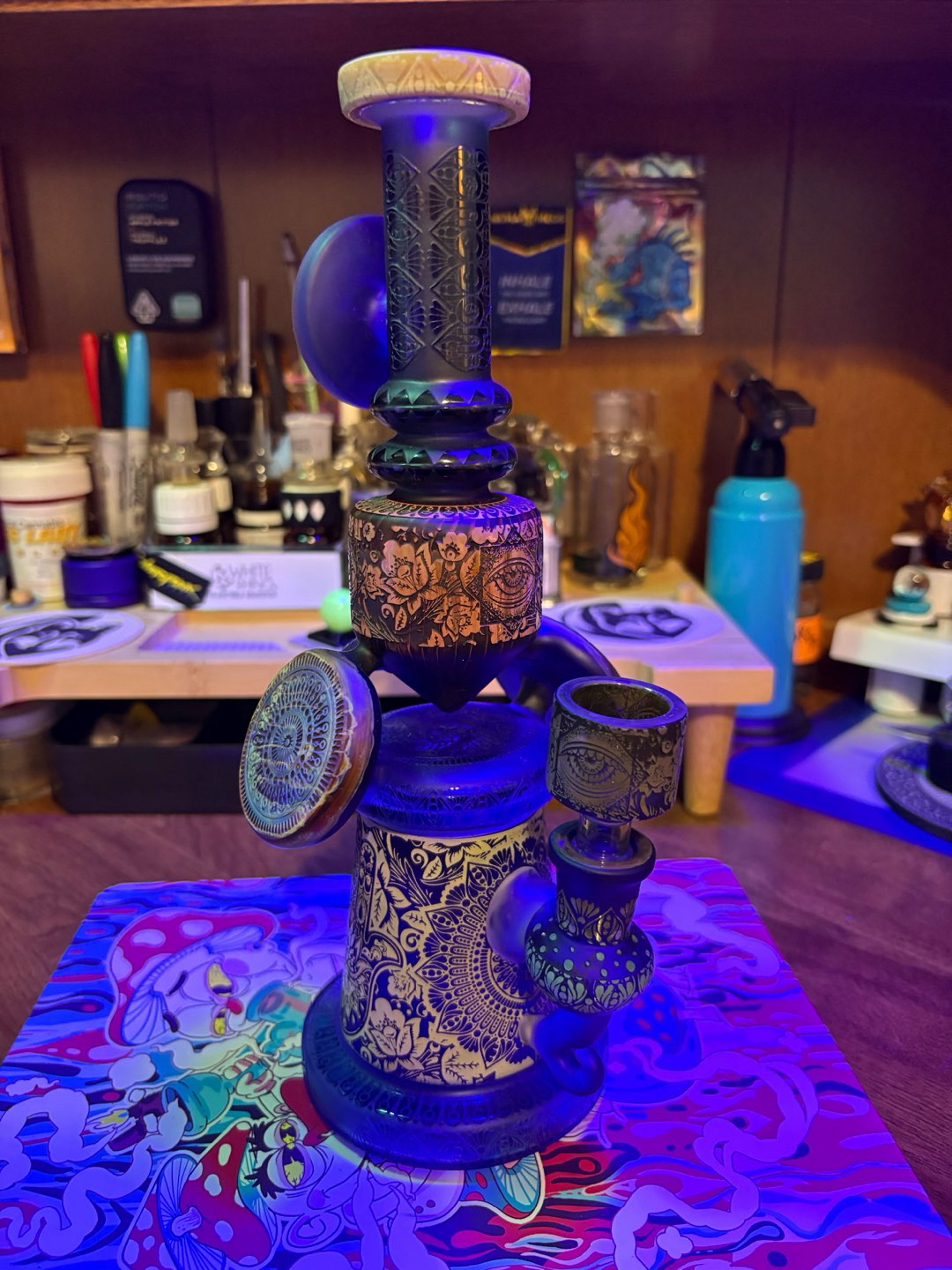 Preview pic of *LIMITED EDITION* CHEECH Sandblasted Hamsa Floating Recycler
