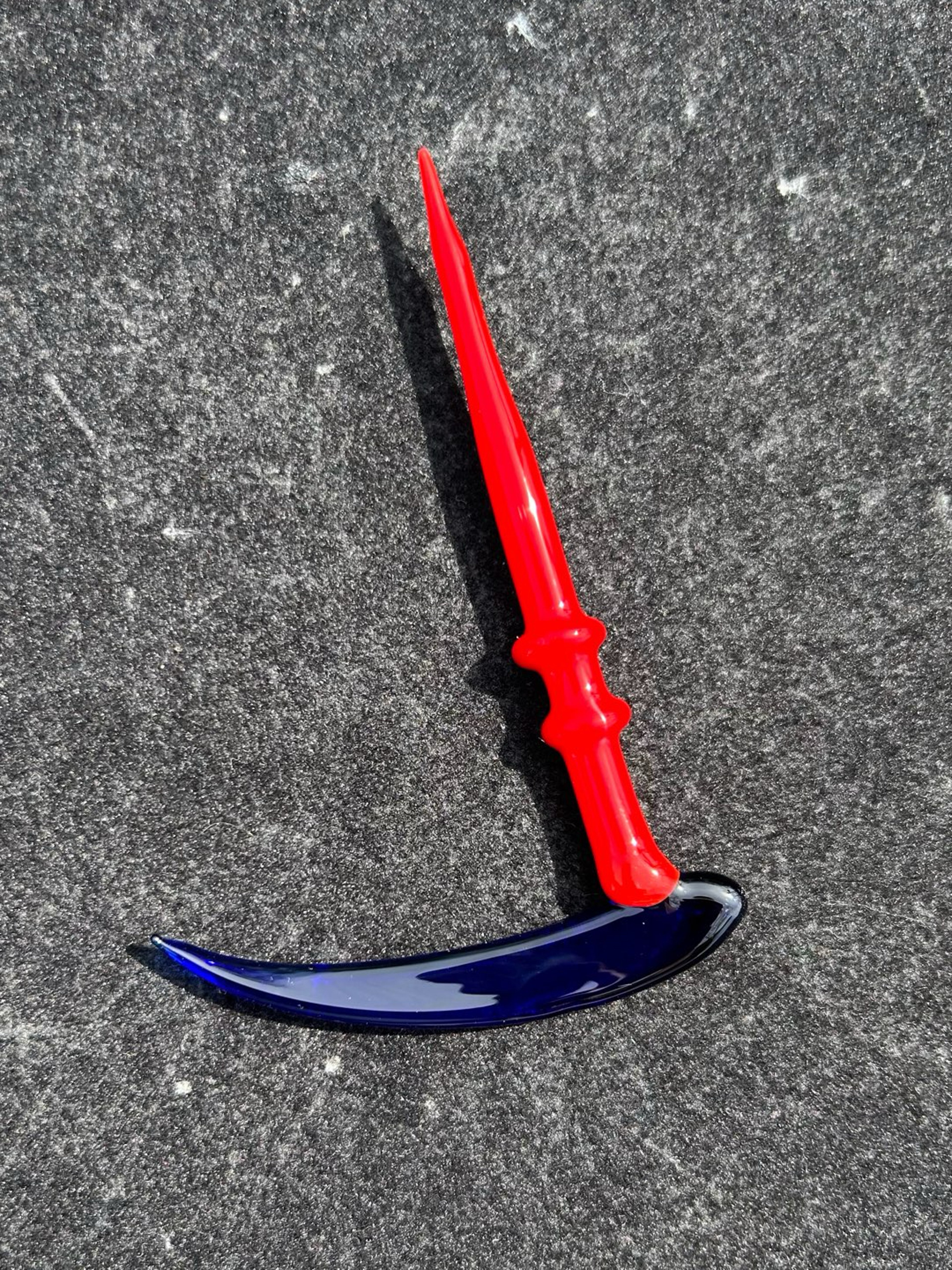 Preview pic of MarvinsGlass024 No Reserve Auction! ❤️💙
