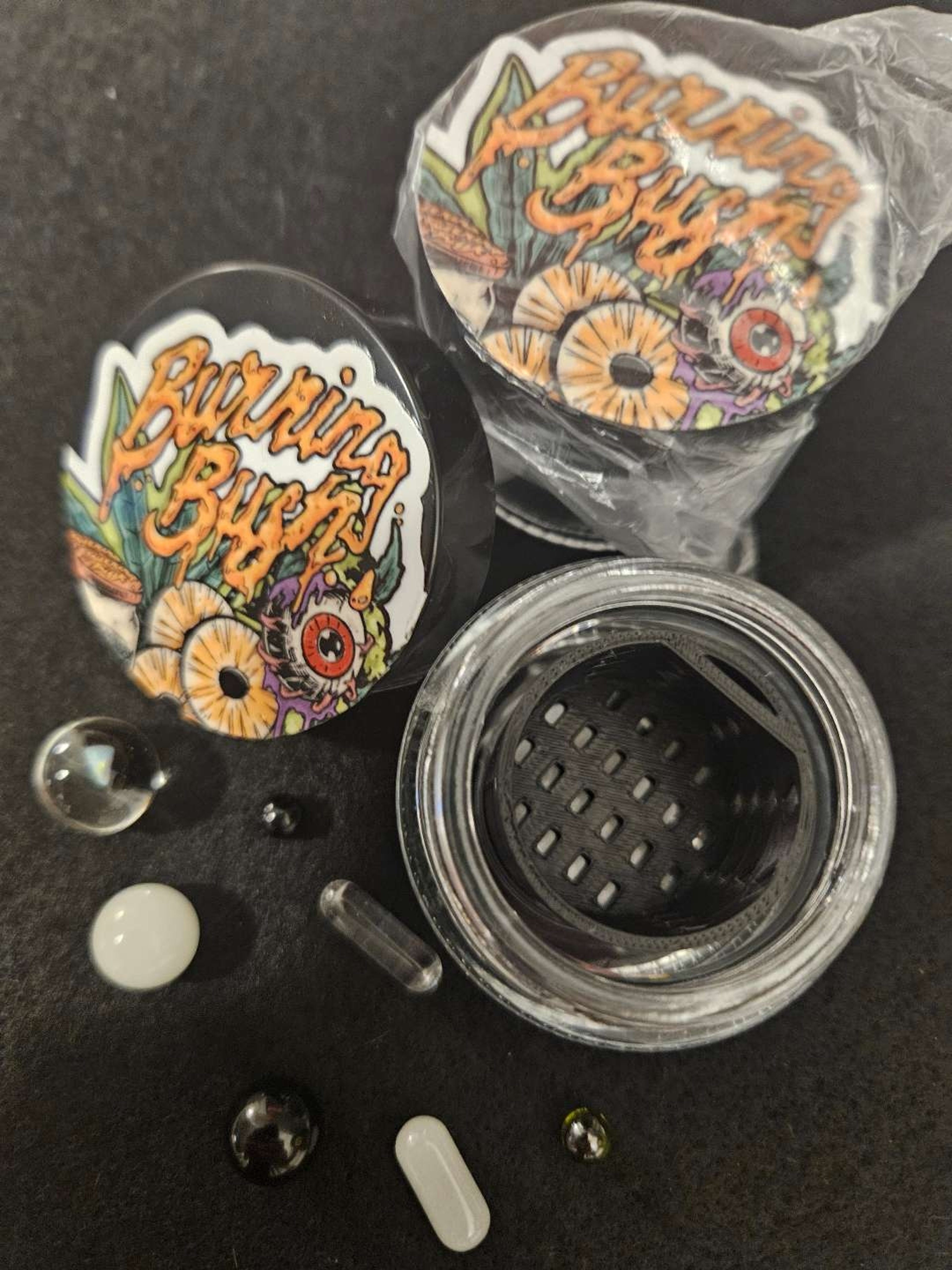 Preview pic of Pearl Tank 1oz W FREE Pearl Set inside!