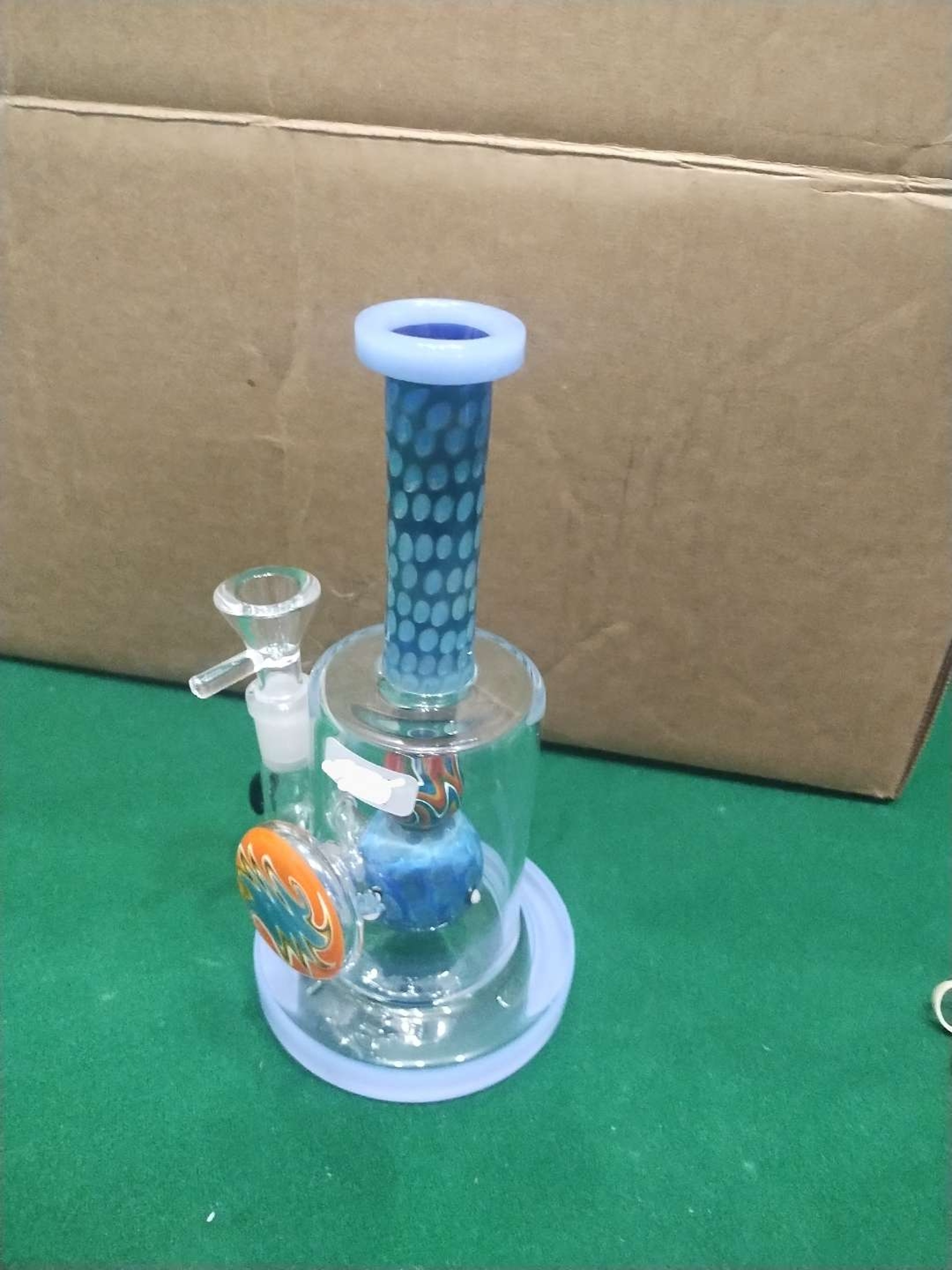 Preview pic of 8" snake skin diffuser