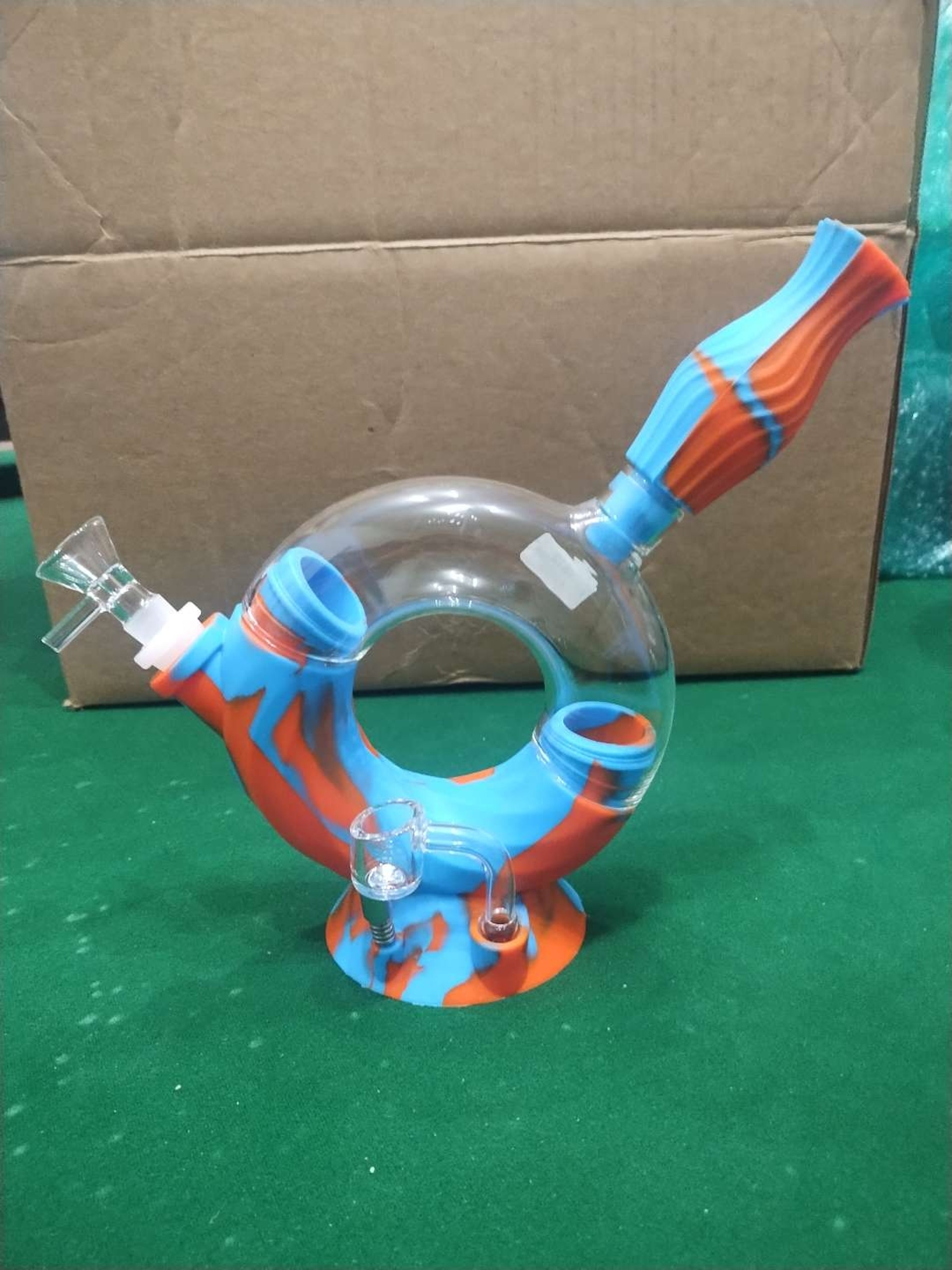 Preview pic of Silicone Glass Donut / nectar collector