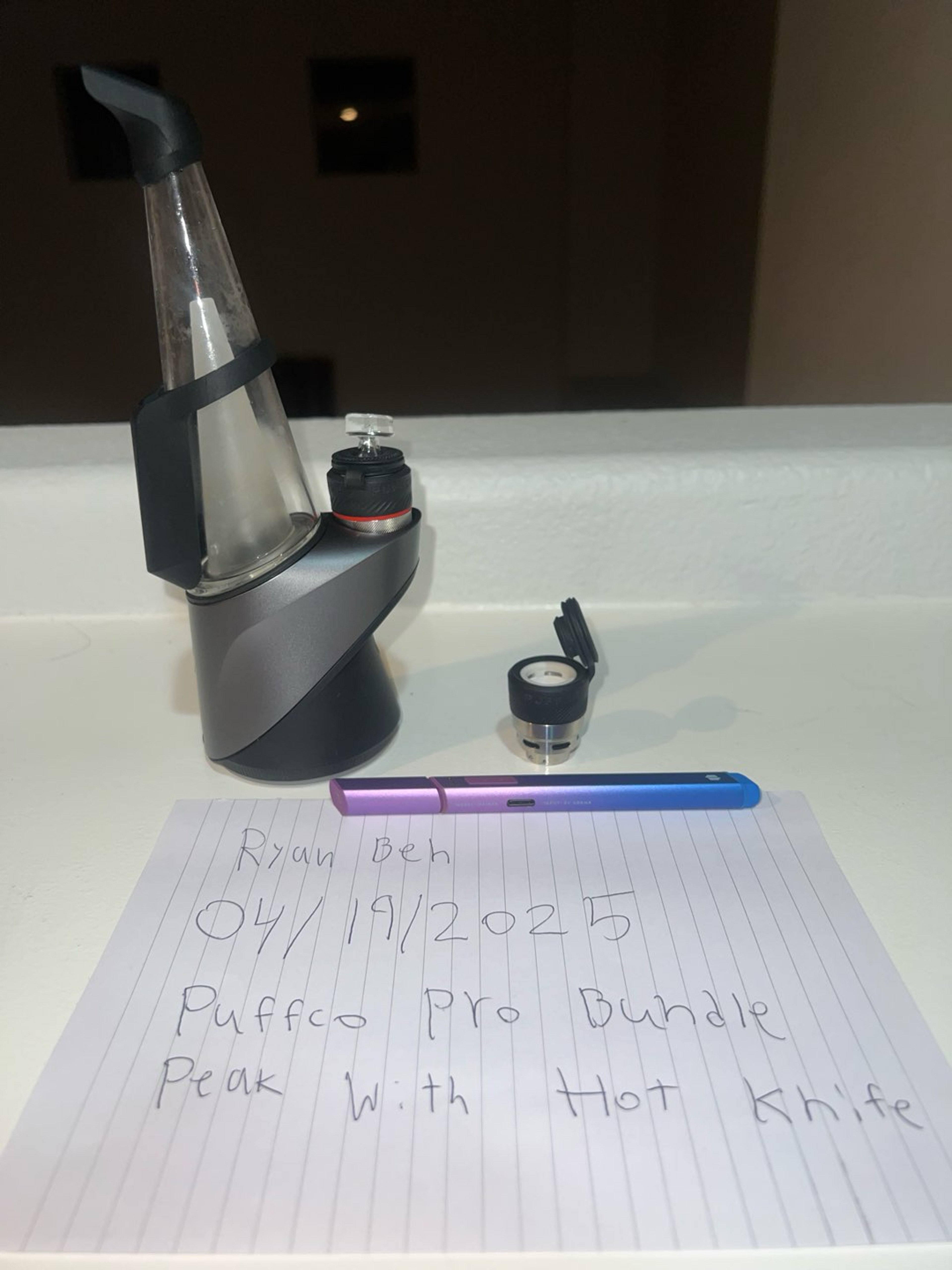 Preview pic of Puffco Peak Pro Bundle