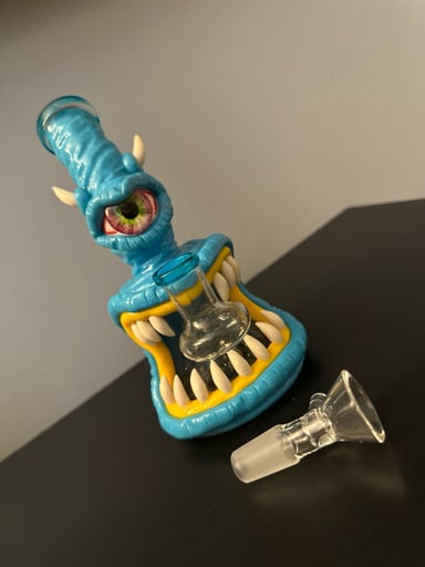 Preview pic of One Eyed Monster, Teeth & Horns.